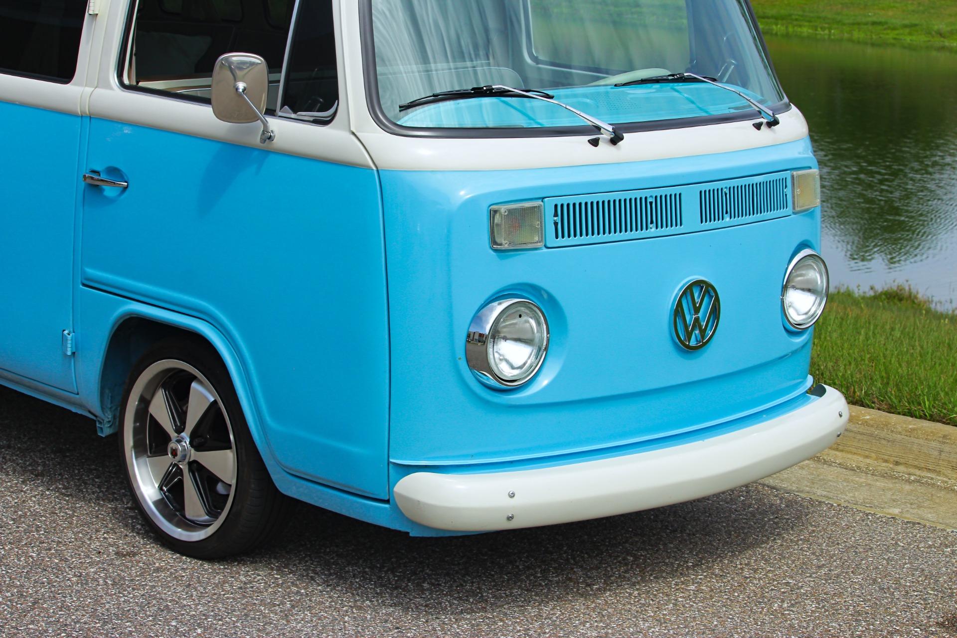 1995 Volkswagen Bus 41
