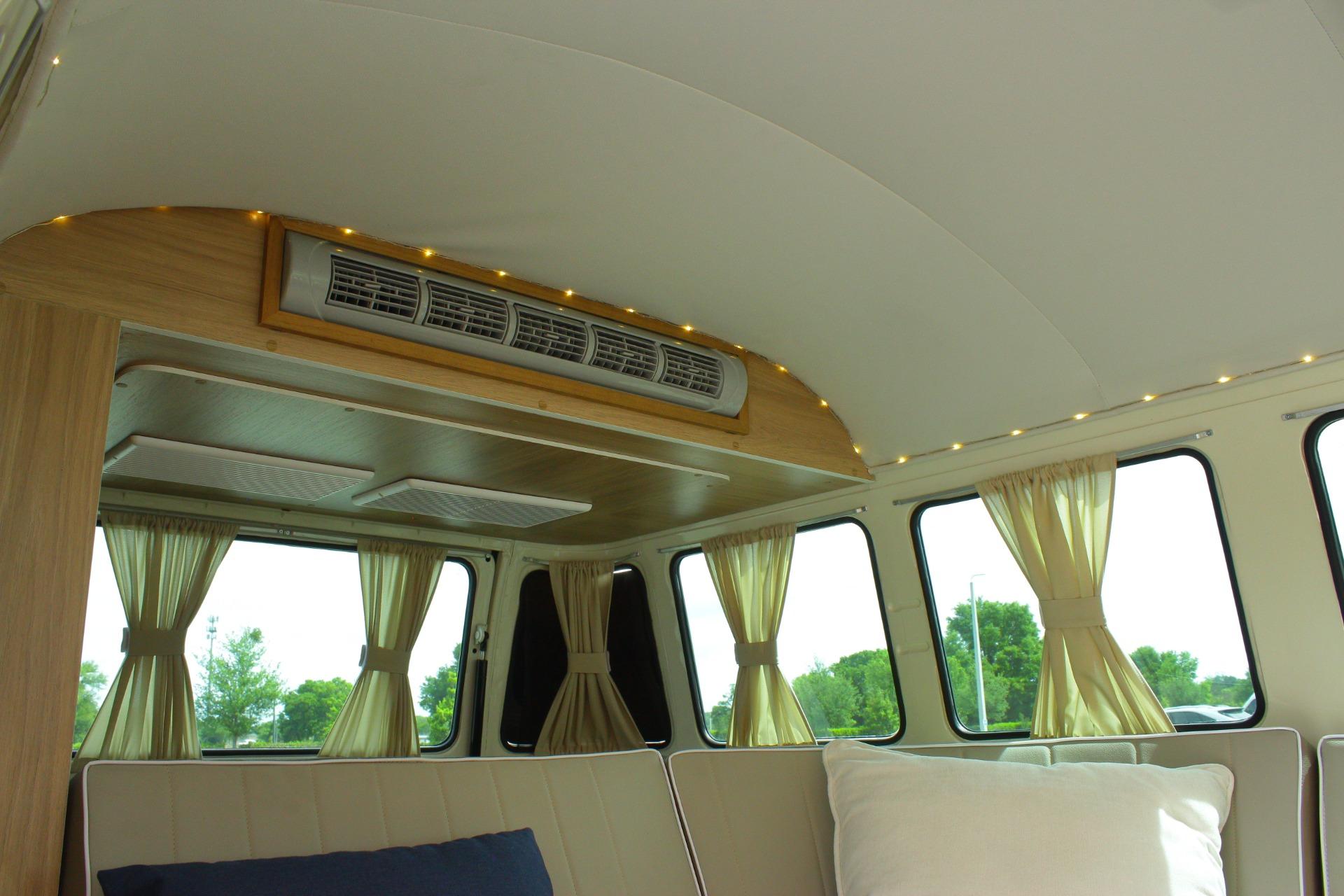 1995 Volkswagen Bus 73