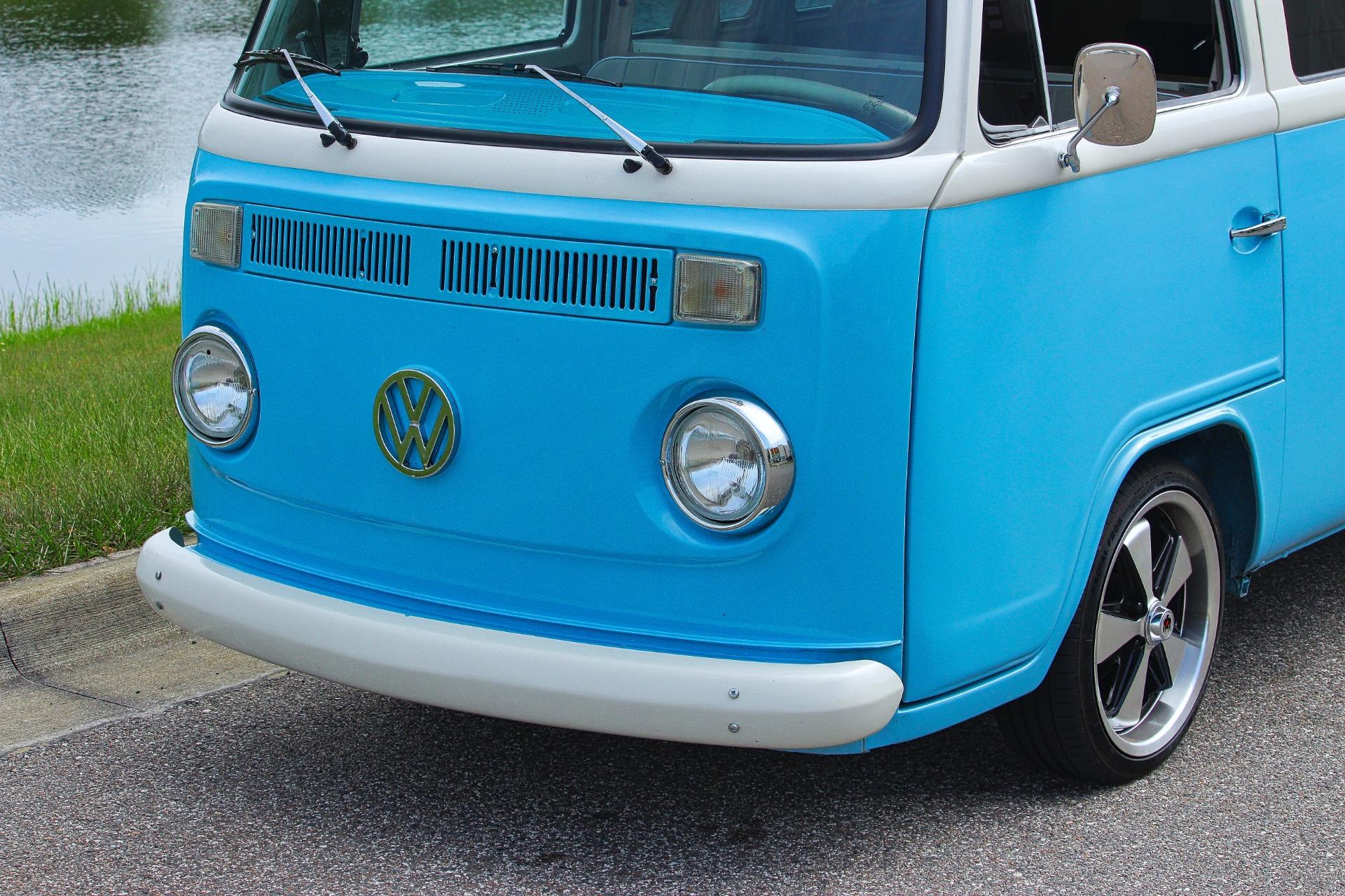 1995 Volkswagen Bus 22