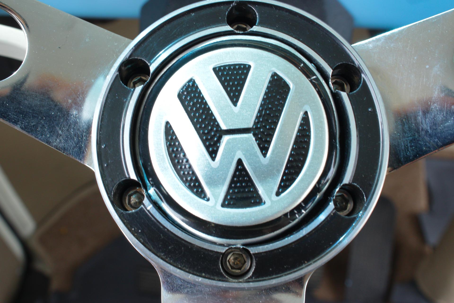 1995 Volkswagen Bus 65