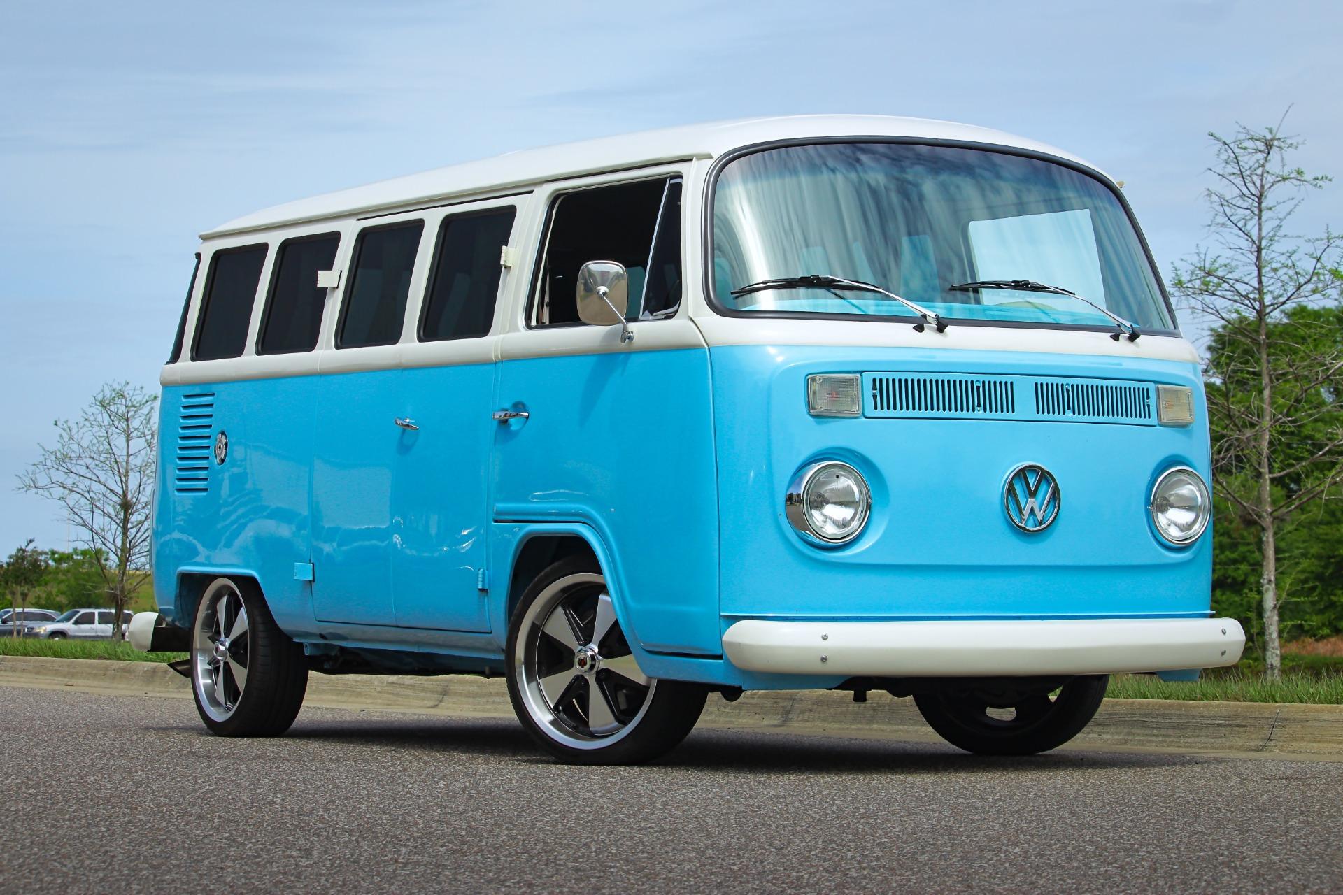 1995 Volkswagen Bus 43