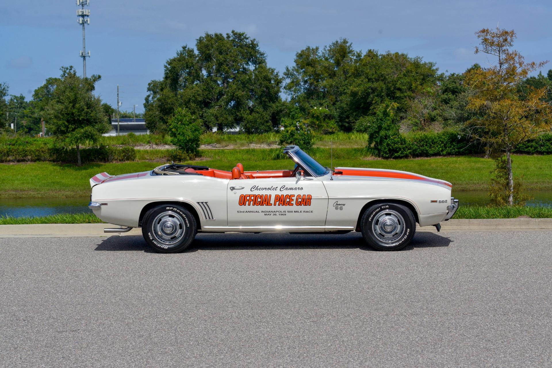 1969 Chevrolet Camaro RS/SS 12