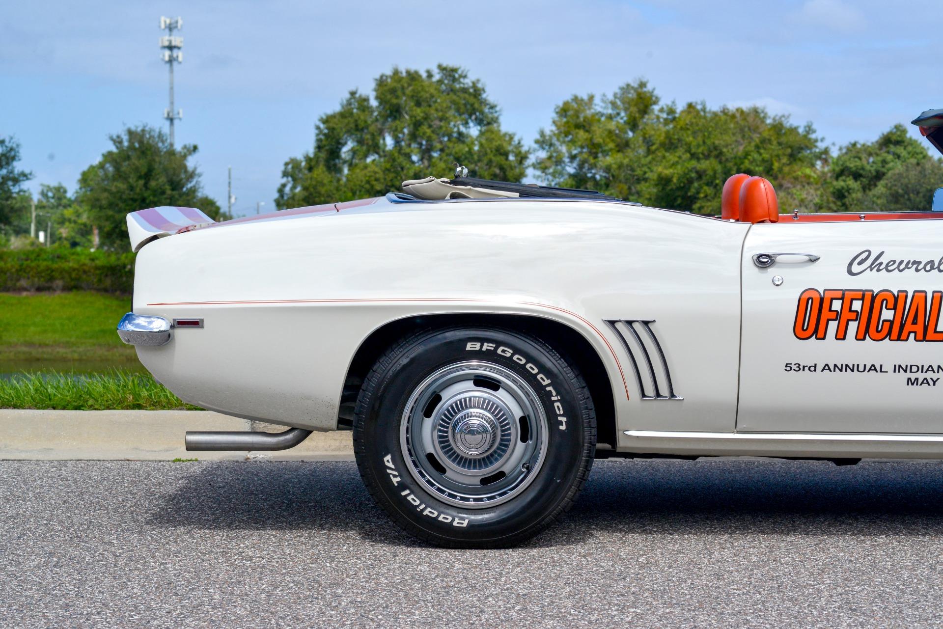 1969 Chevrolet Camaro RS/SS 58