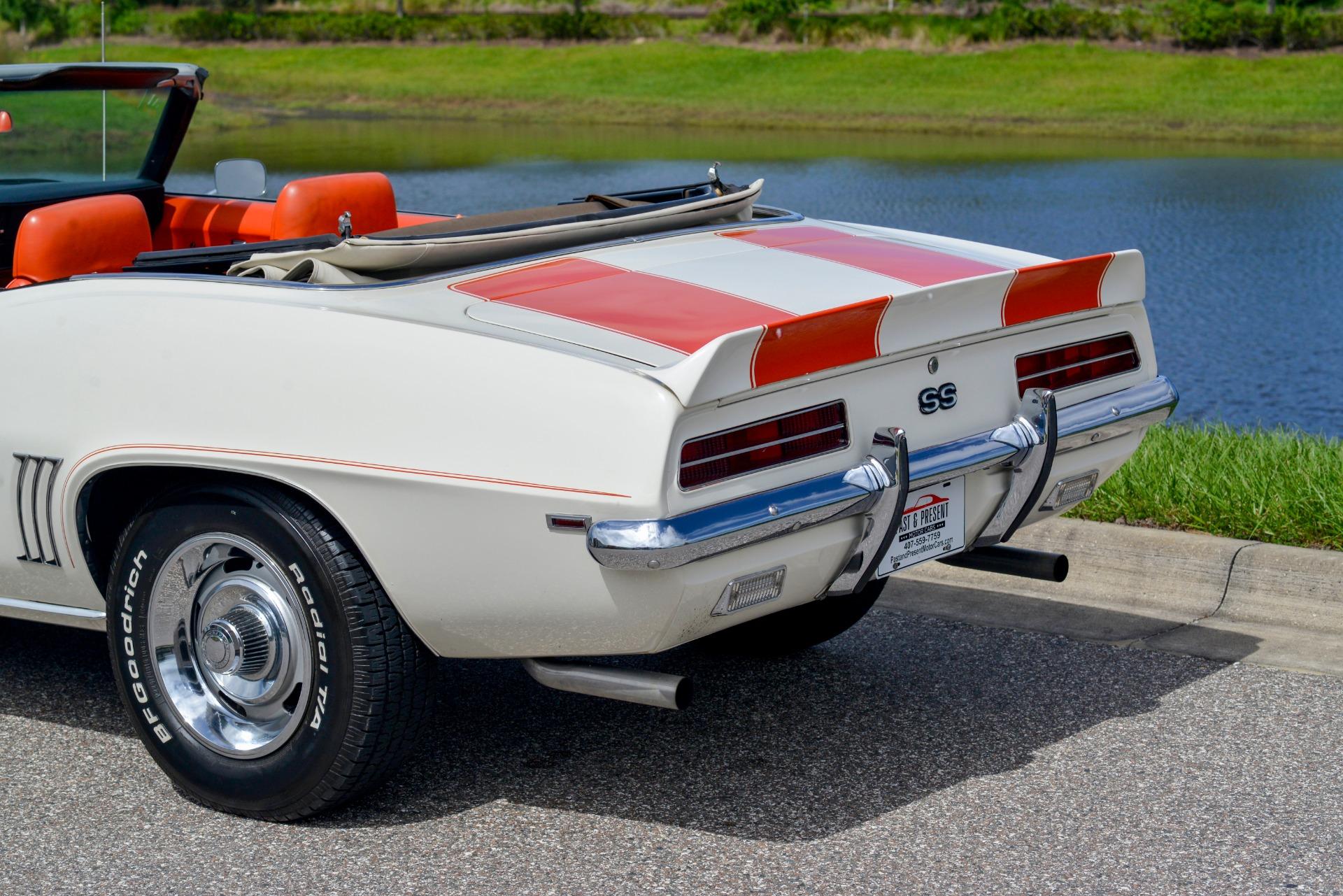 1969 Chevrolet Camaro RS/SS 32