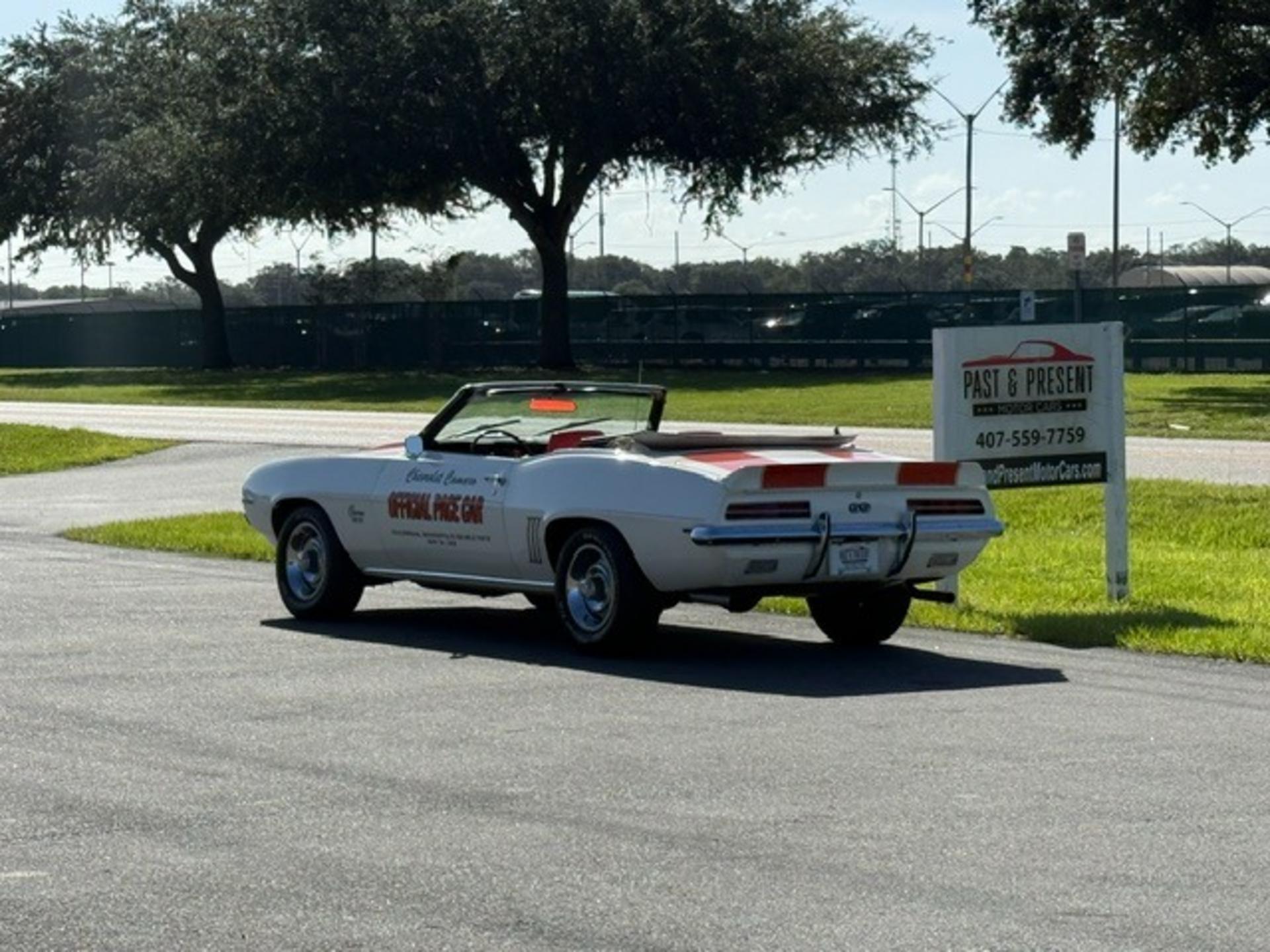 1969 Chevrolet Camaro RS/SS 2