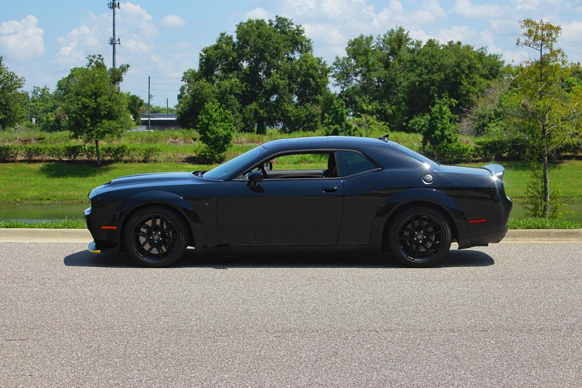 2023 Dodge Challenger 2