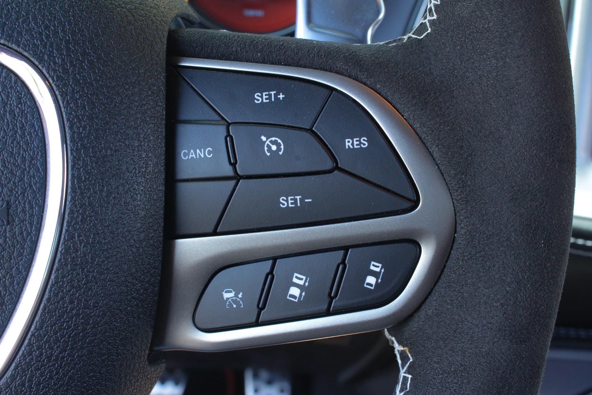 2023 Dodge Challenger 77