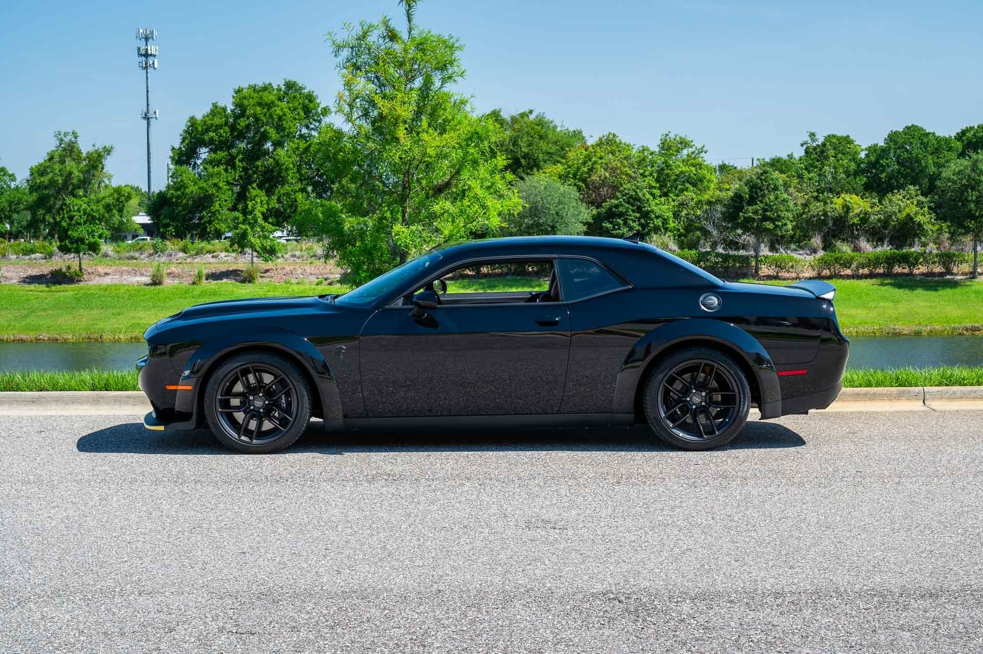 2023 Dodge Challenger 17
