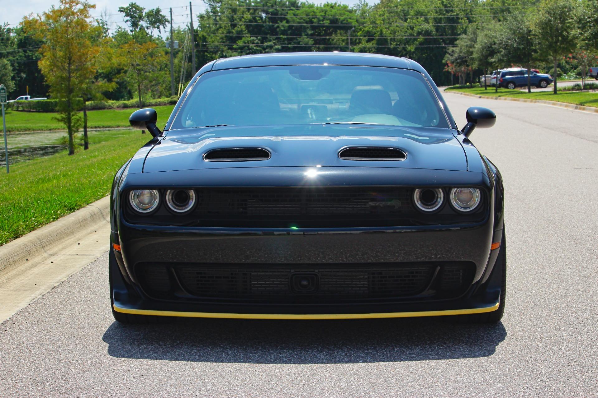 2023 Dodge Challenger 9