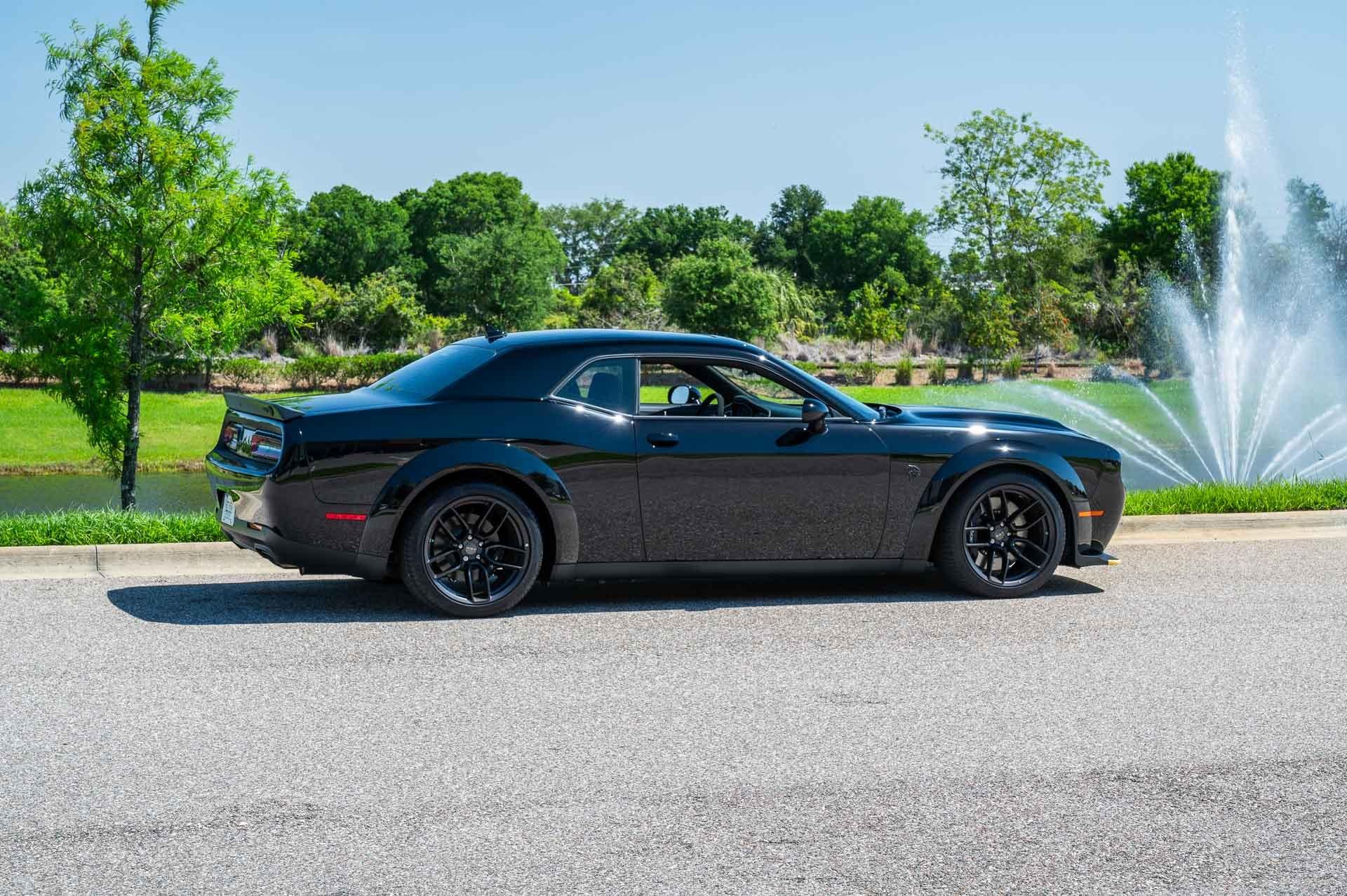 2023 Dodge Challenger 33