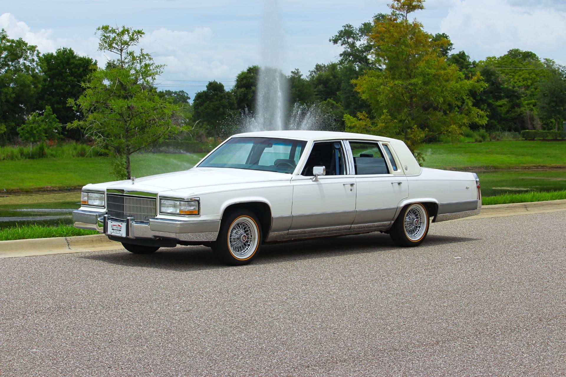 1990 Cadillac Brougham 18