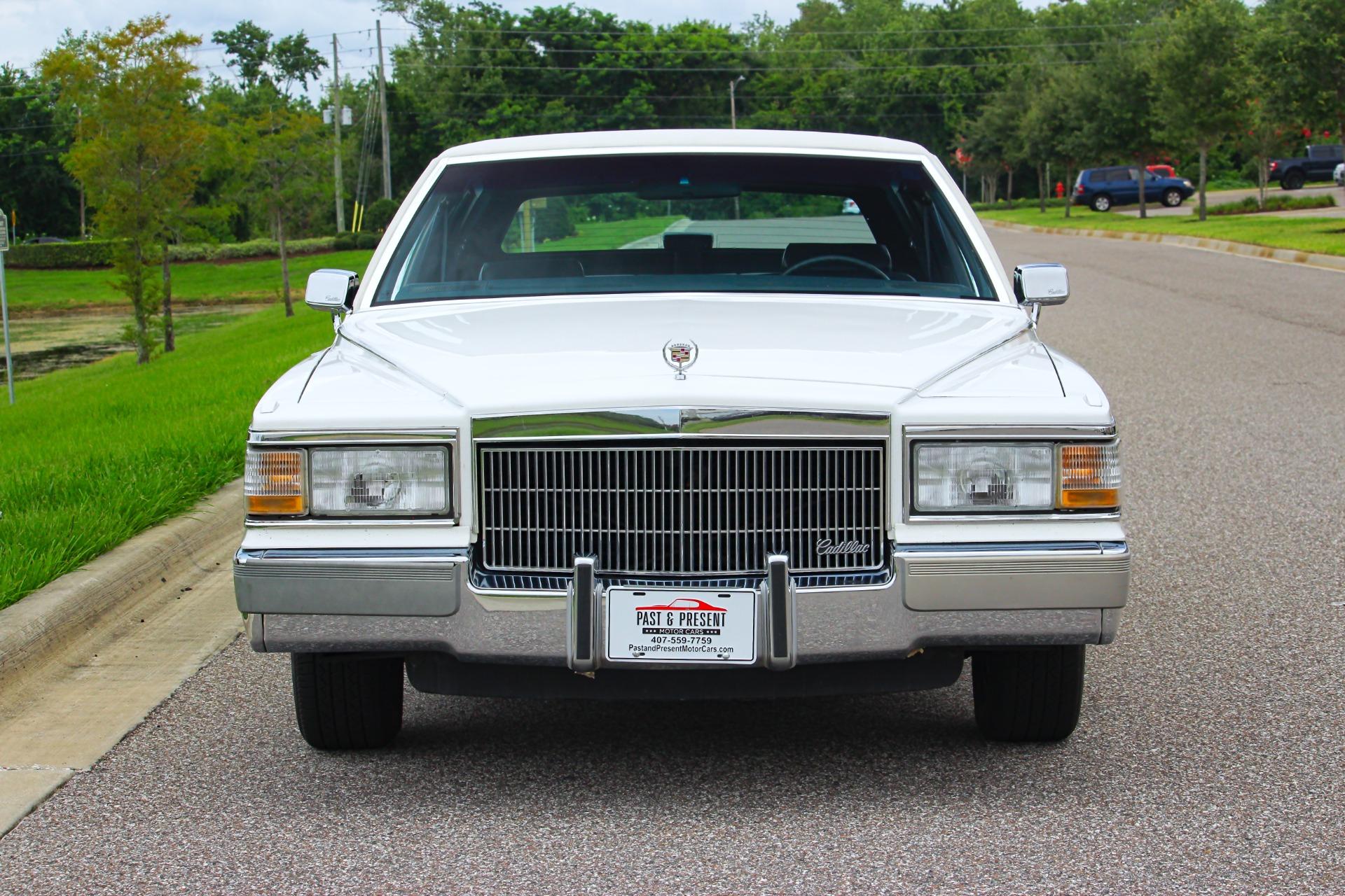 1990 Cadillac Brougham 8