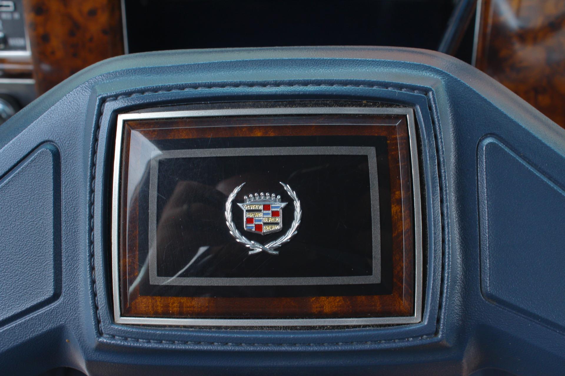 1990 Cadillac Brougham 80