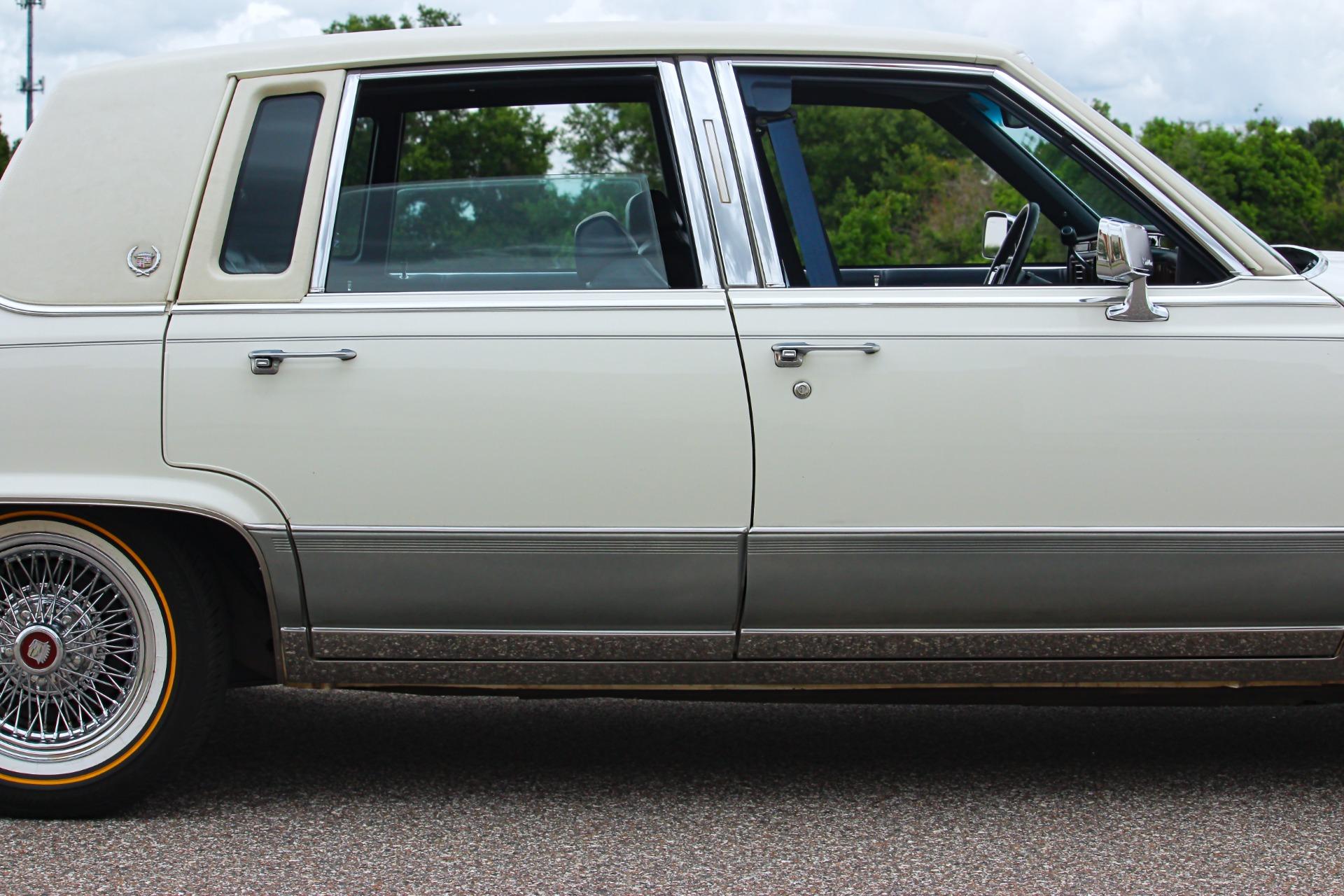 1990 Cadillac Brougham 45