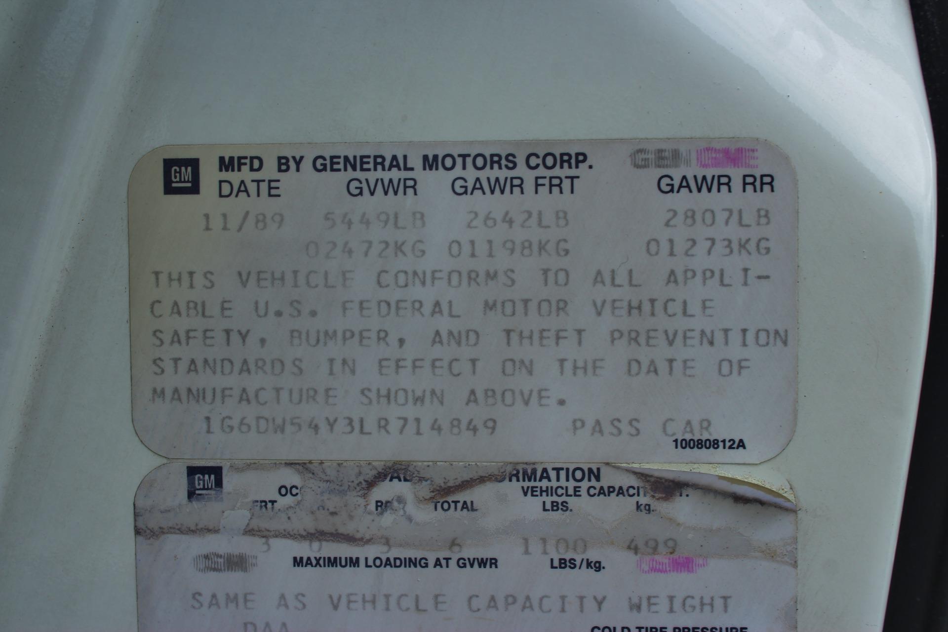1990 Cadillac Brougham 57
