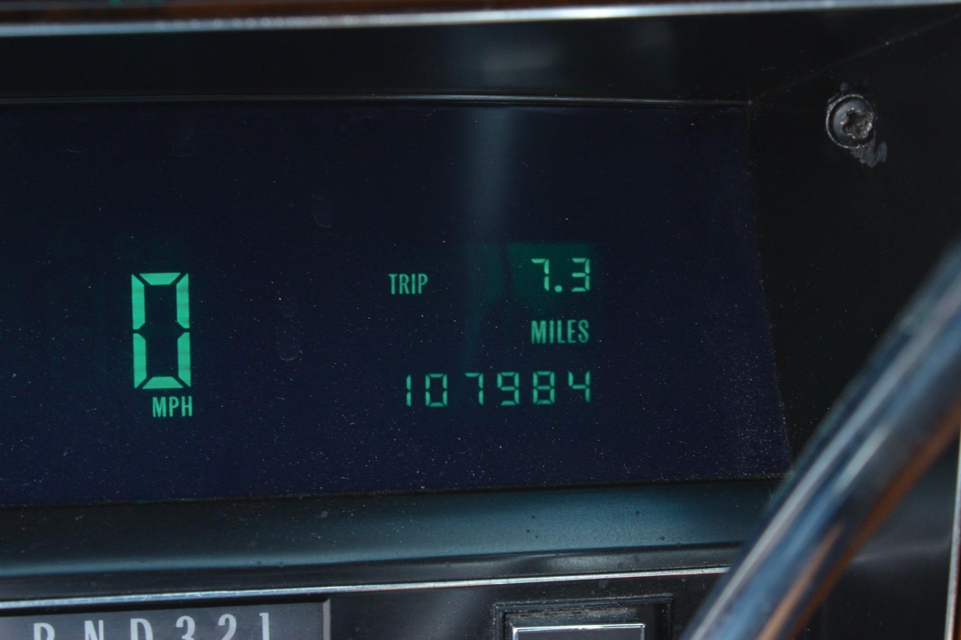 1990 Cadillac Brougham 81