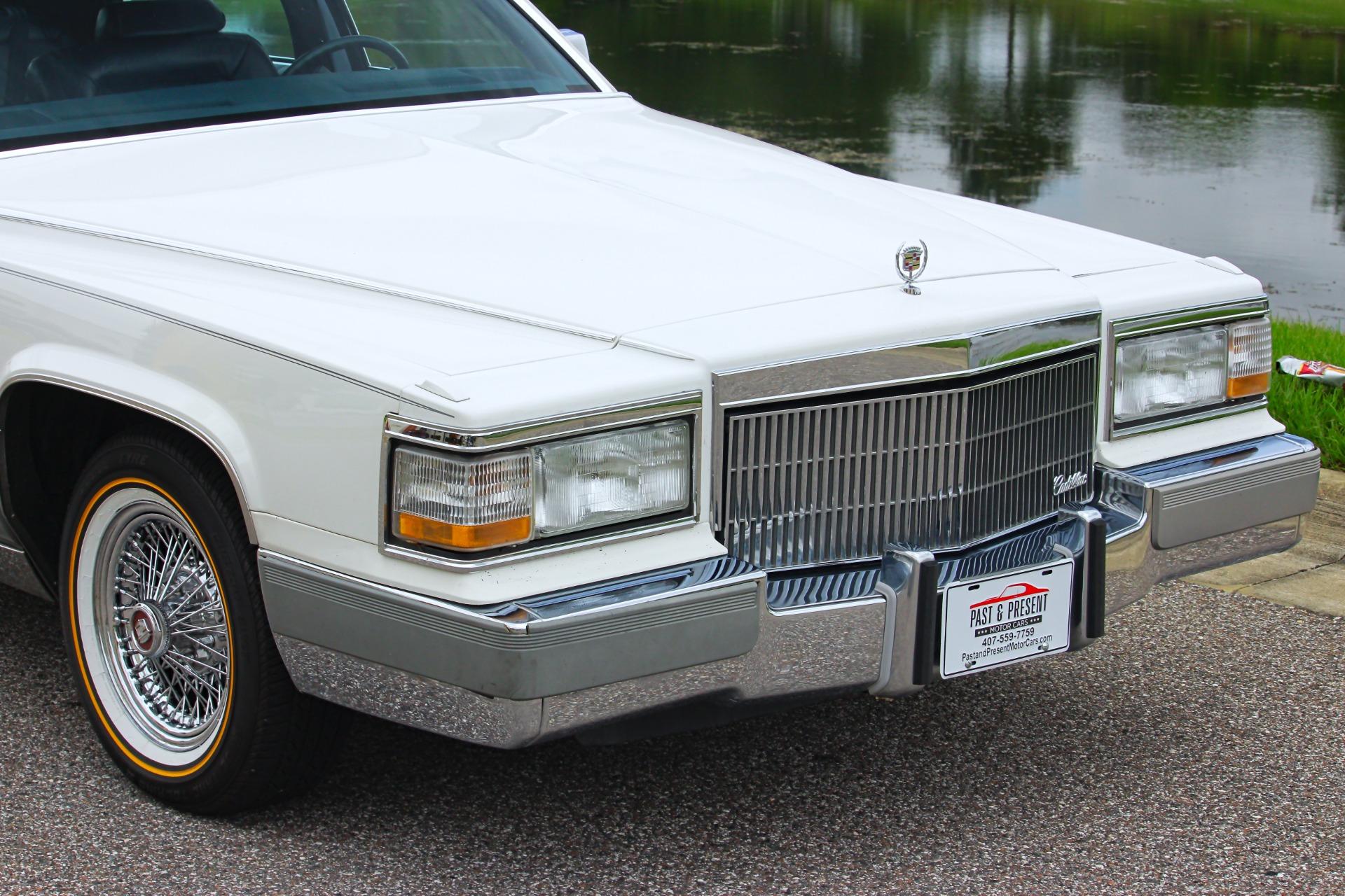1990 Cadillac Brougham 42
