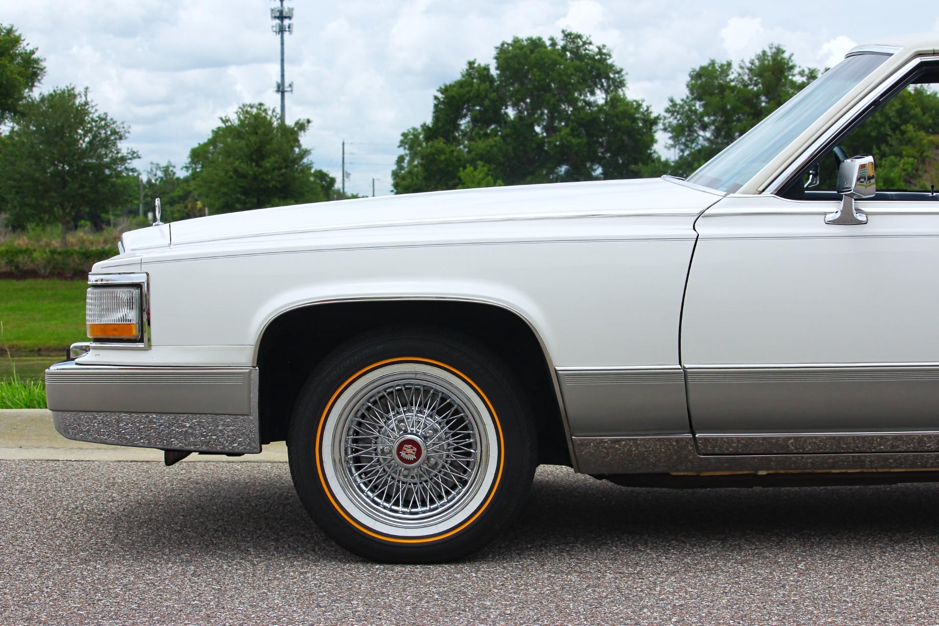 1990 Cadillac Brougham 30