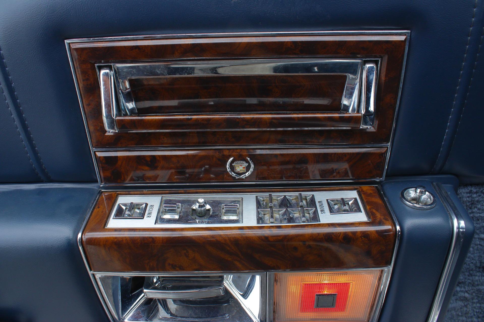 1990 Cadillac Brougham 55
