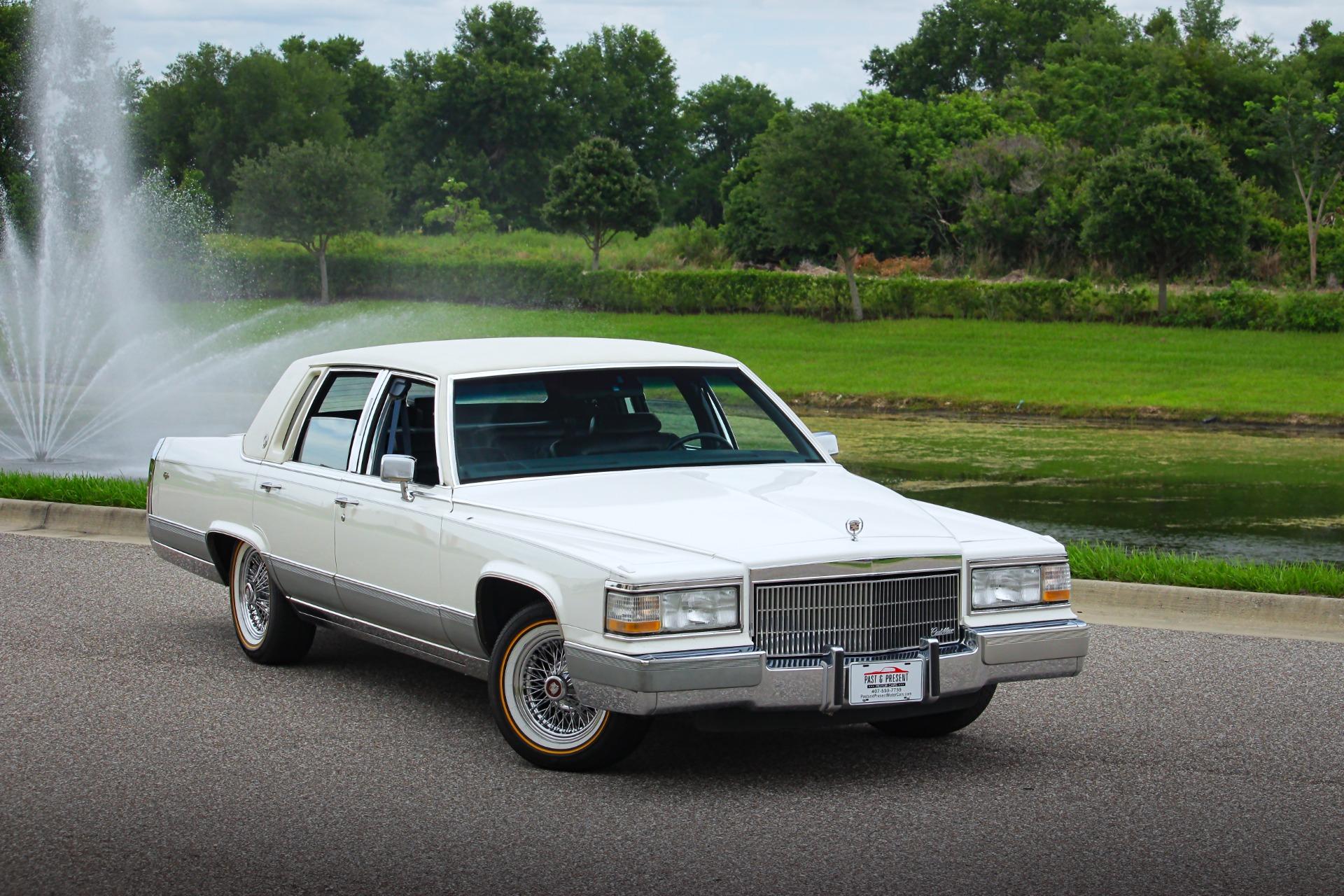 1990 Cadillac Brougham 52