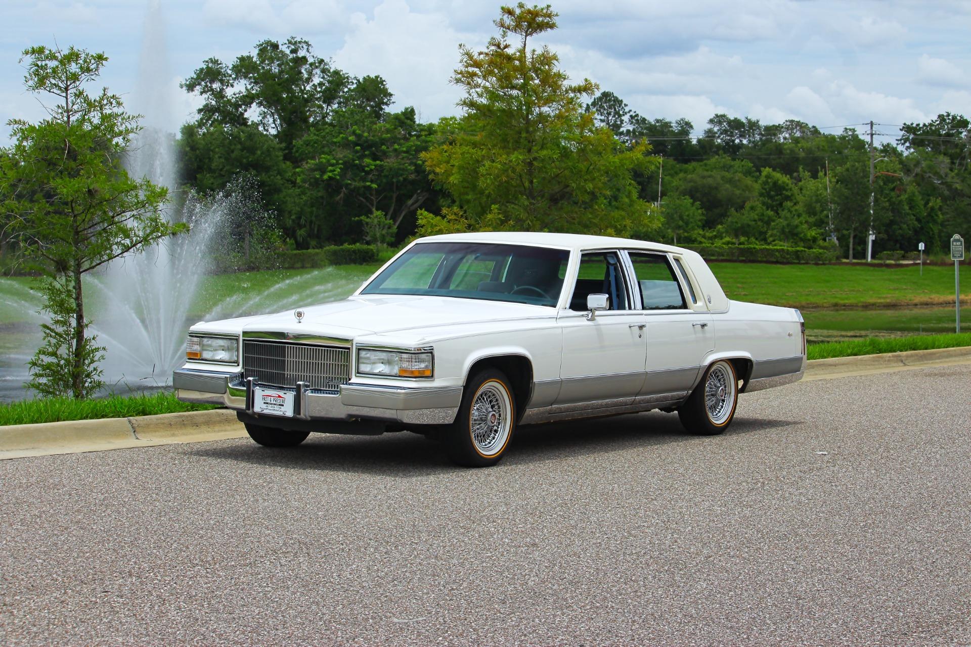 1990 Cadillac Brougham 1