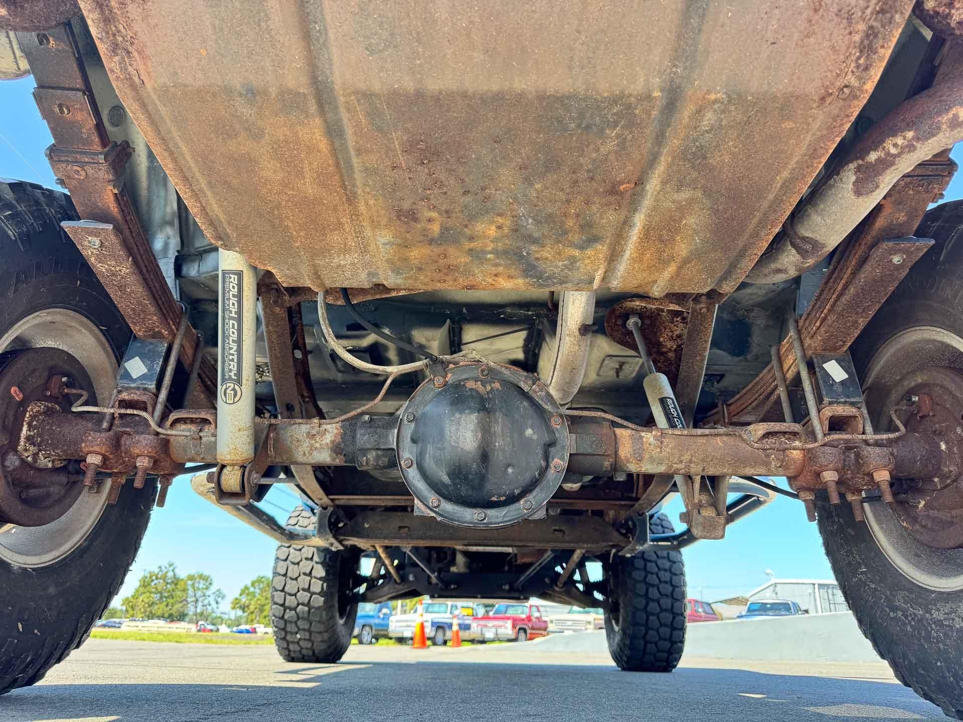 1992 GMC Yukon SL 84