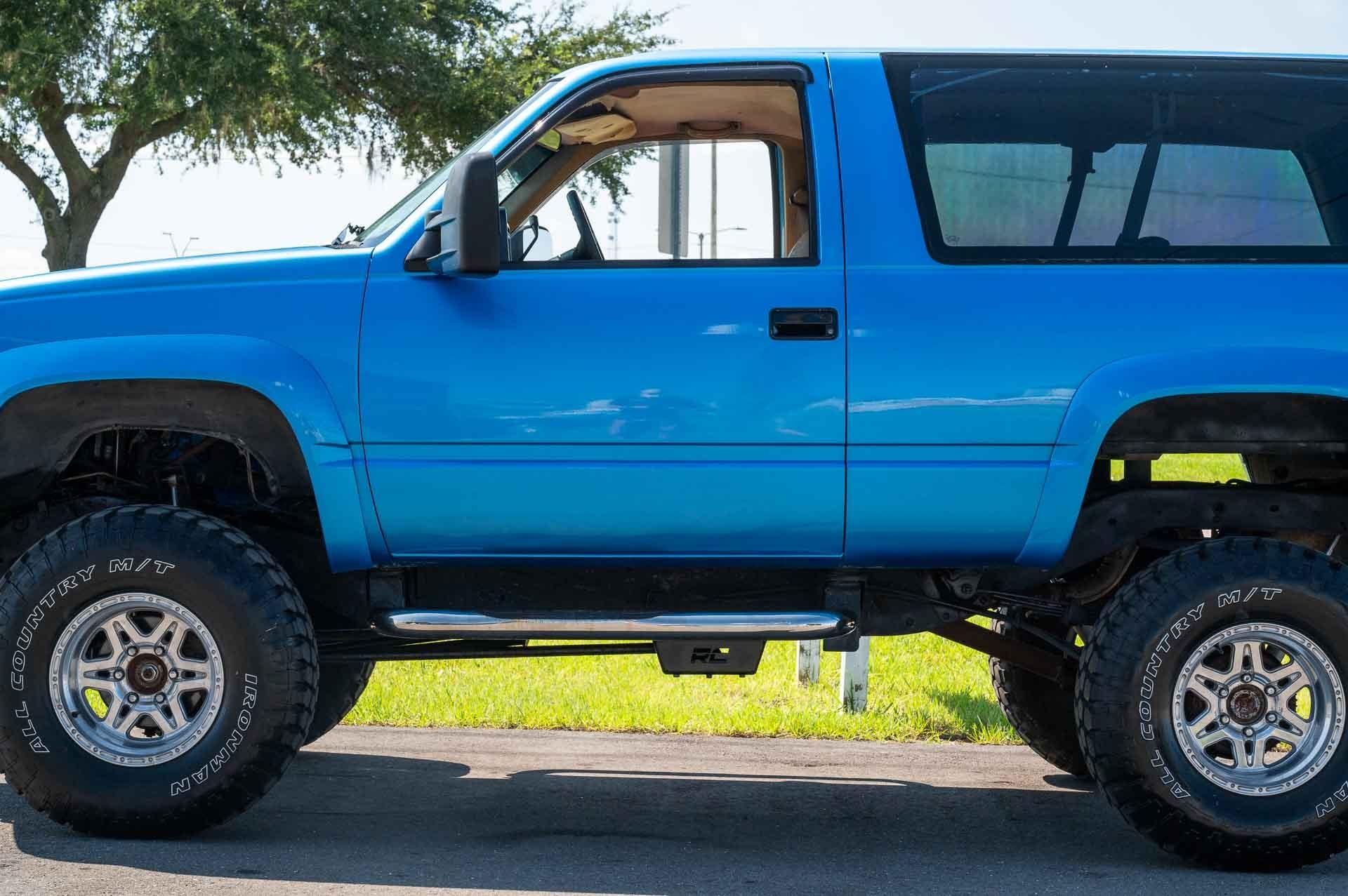 1992 GMC Yukon SL 22