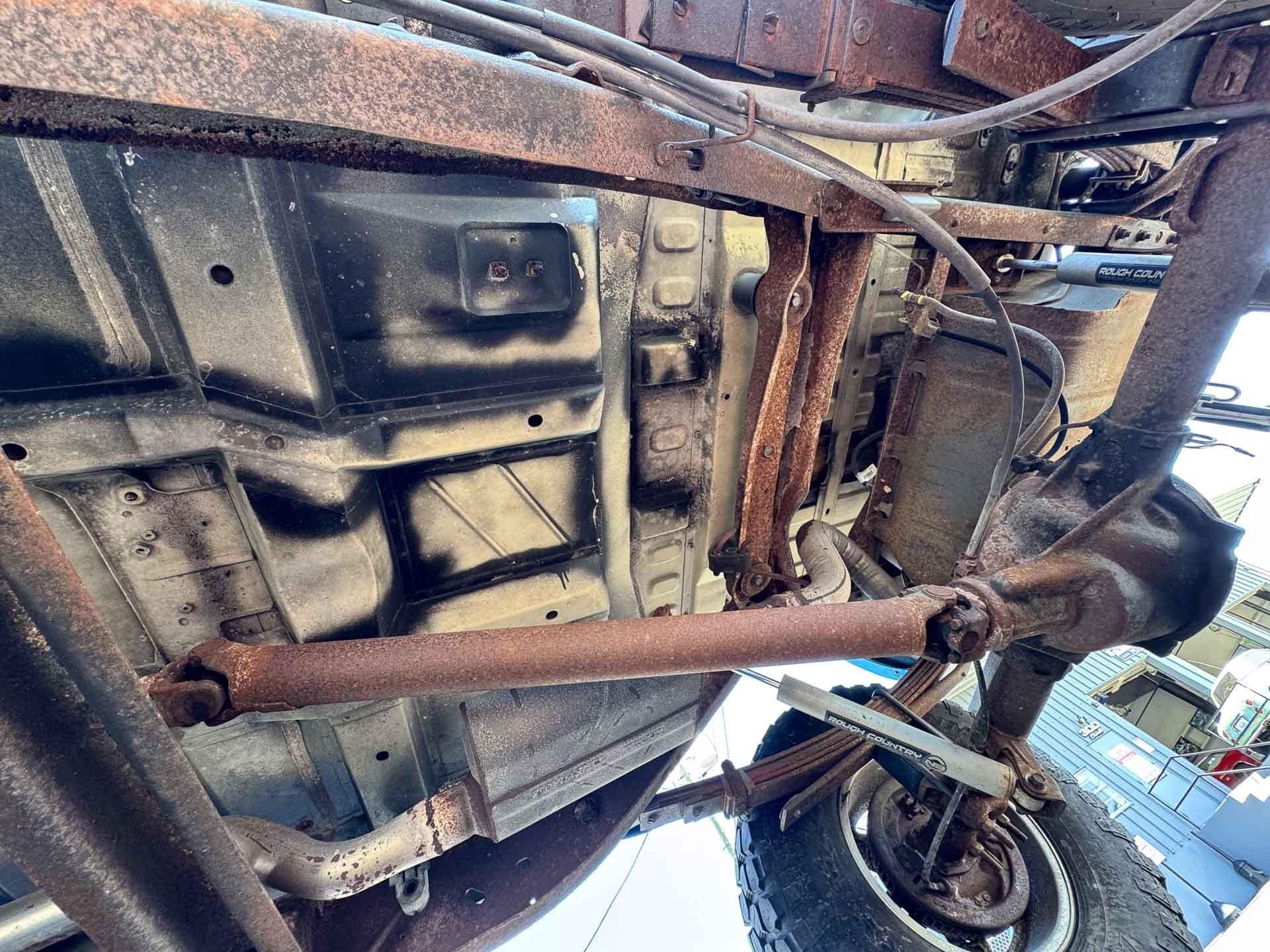 1992 GMC Yukon SL 79