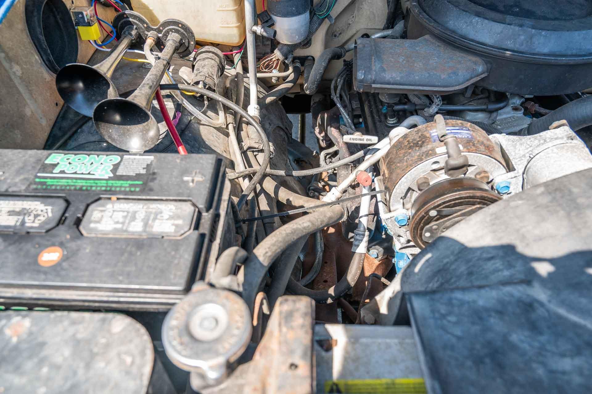 1992 GMC Yukon SL 66