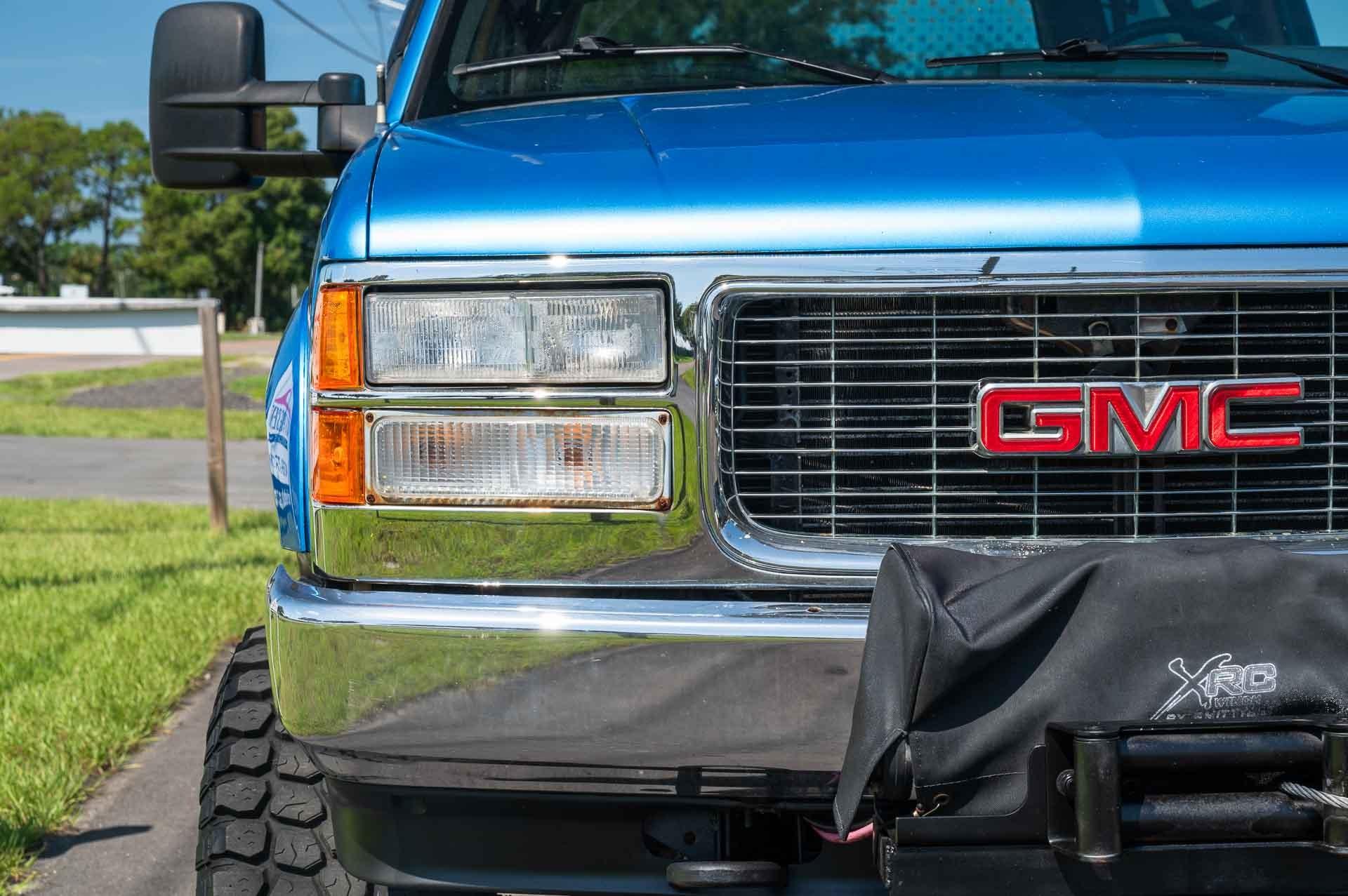 1992 GMC Yukon SL 28