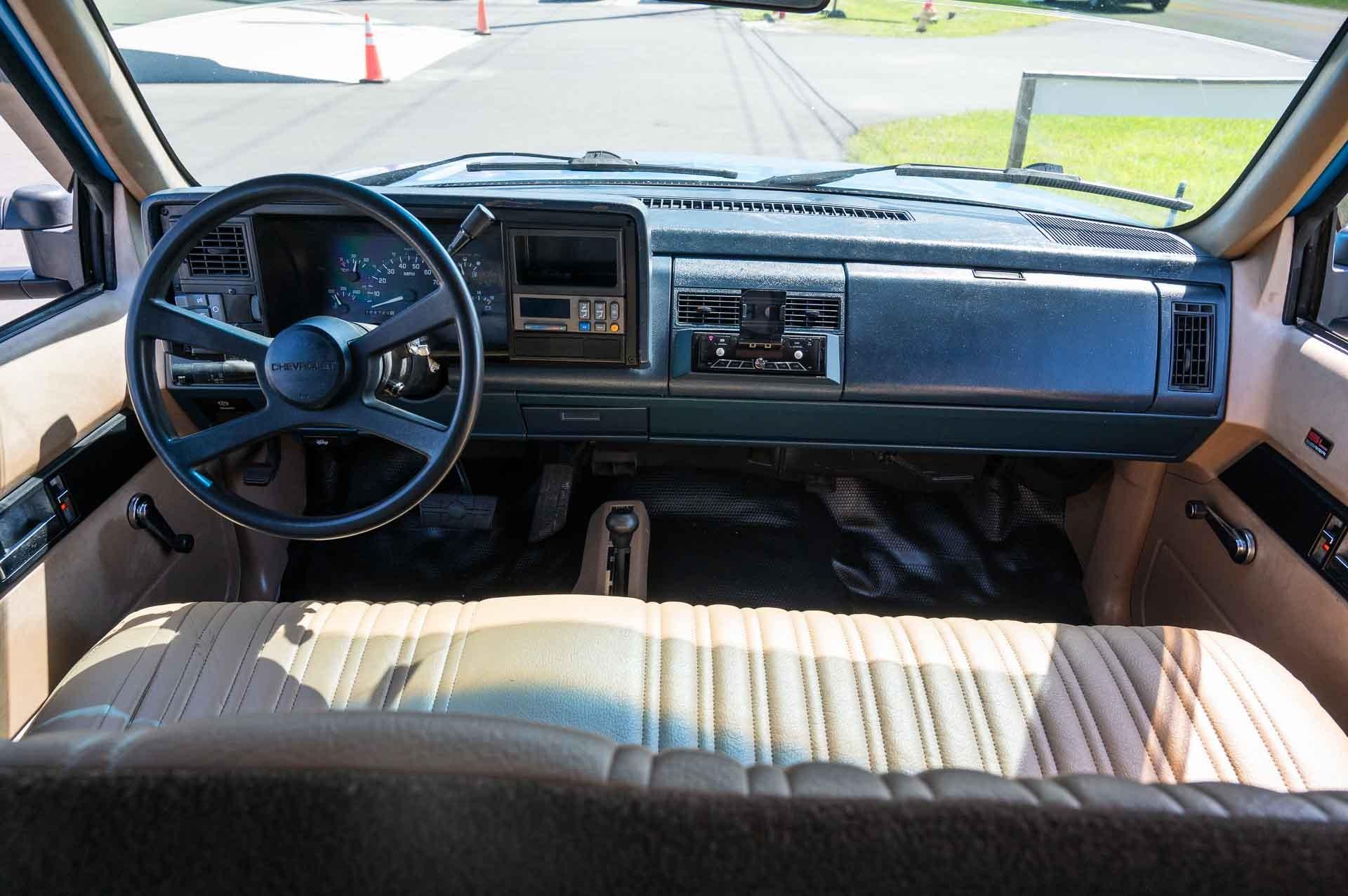 1992 GMC Yukon SL 53