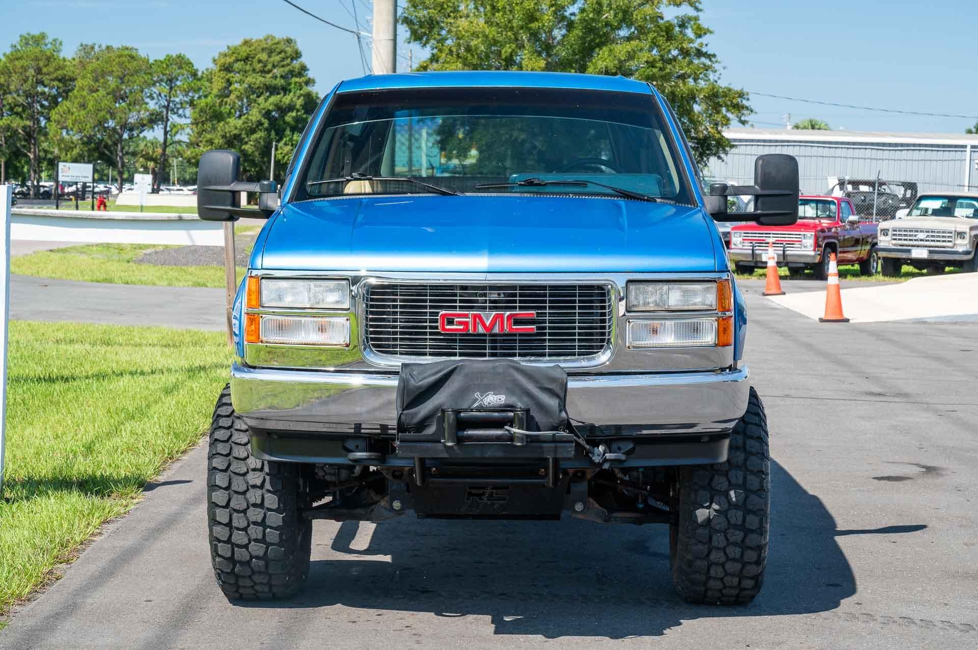 1992 GMC Yukon SL 26