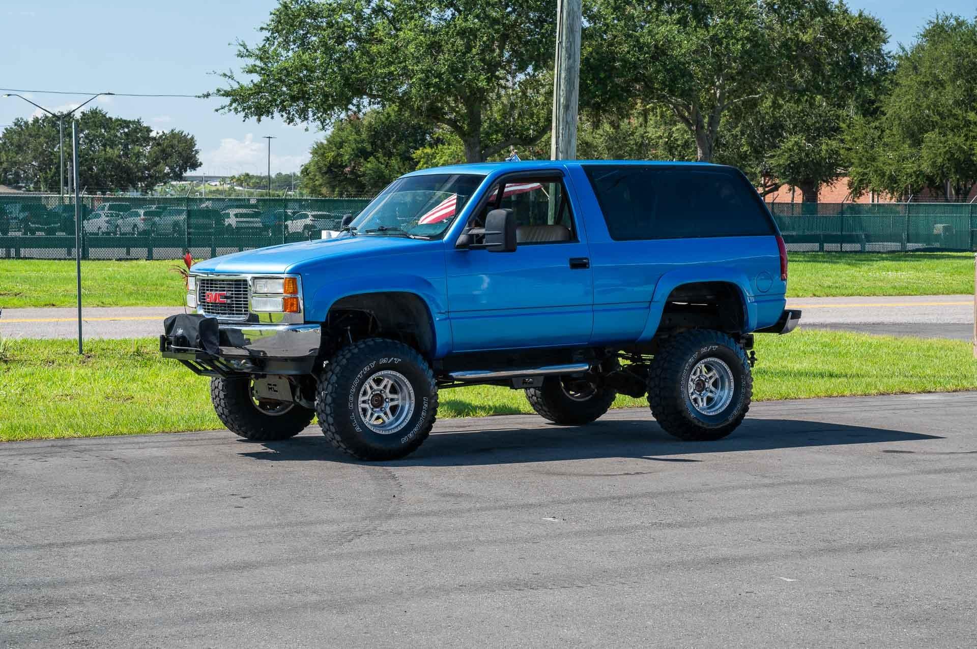 1992 GMC Yukon SL 17