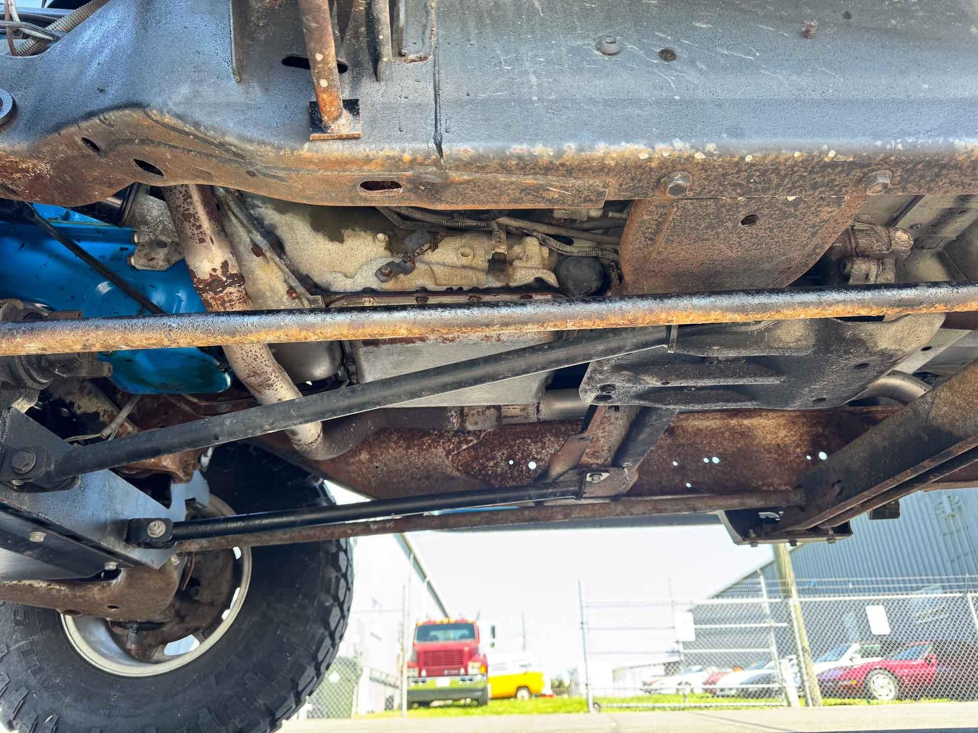 1992 GMC Yukon SL 77