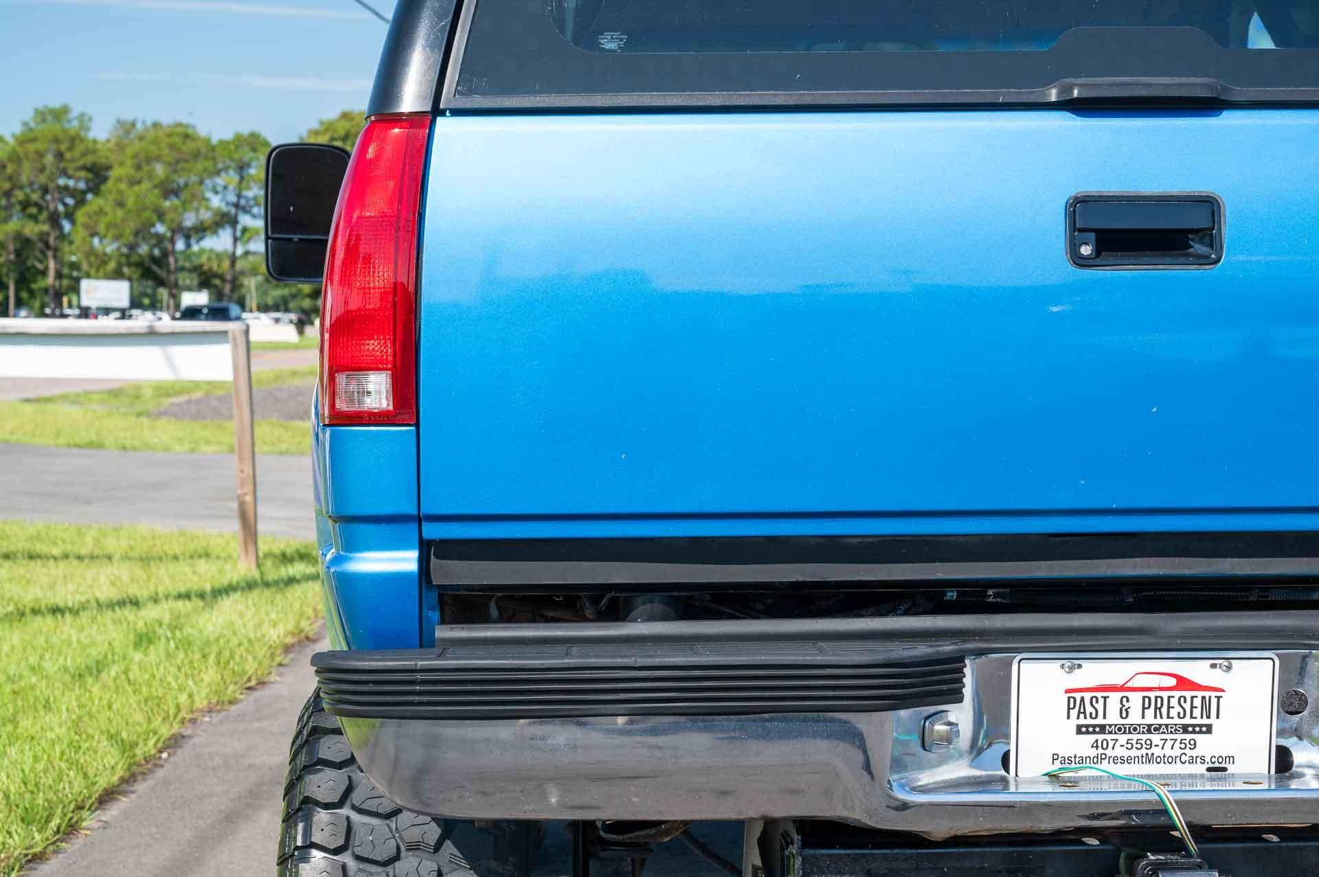 1992 GMC Yukon SL 42