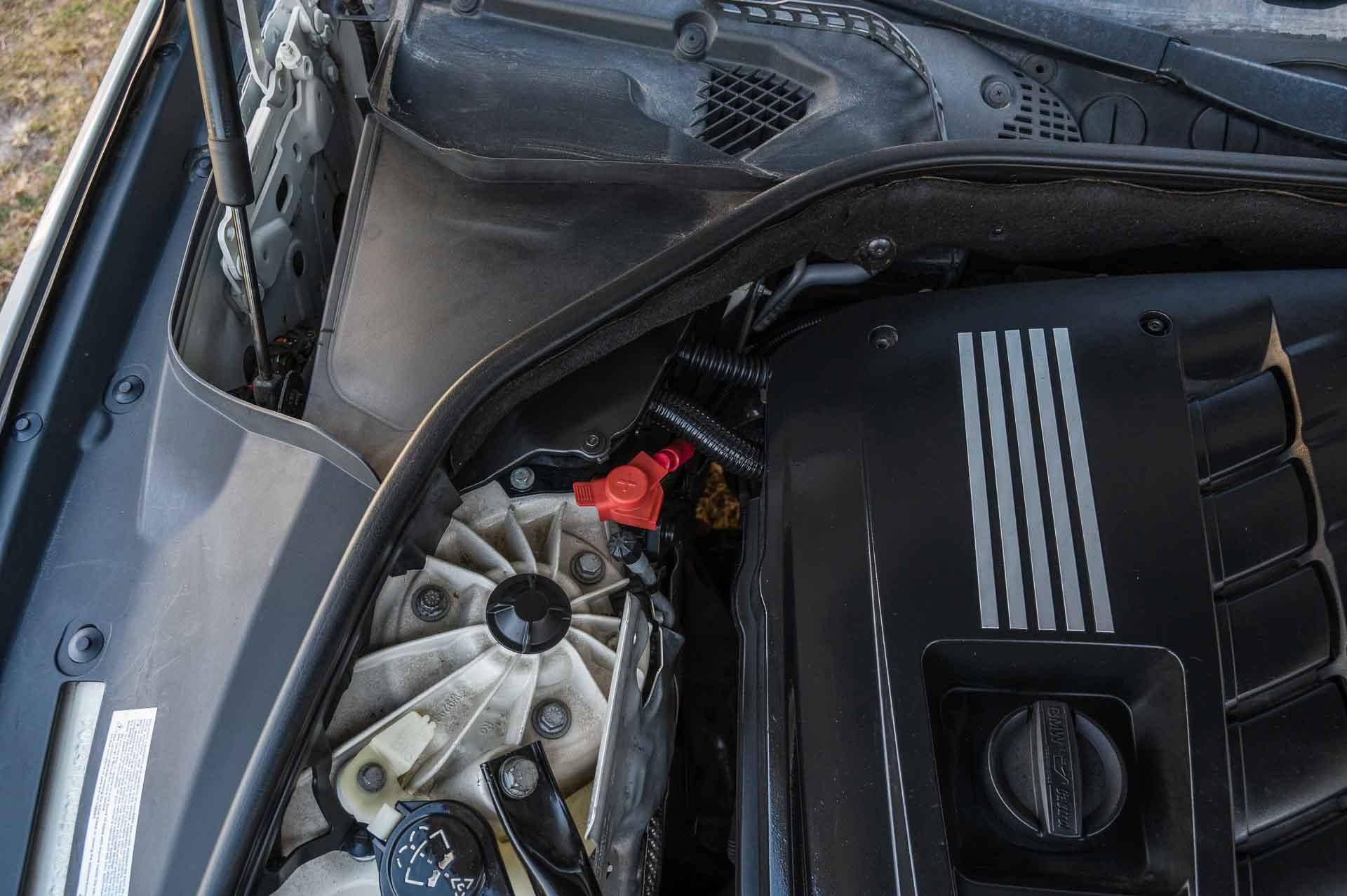 2011 BMW 528i 40