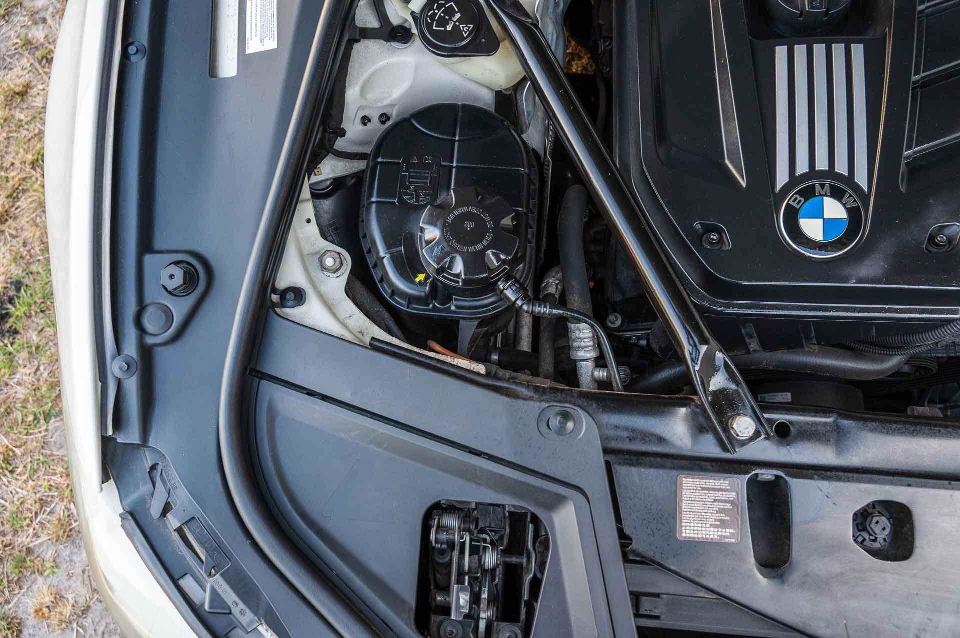 2011 BMW 528i 45