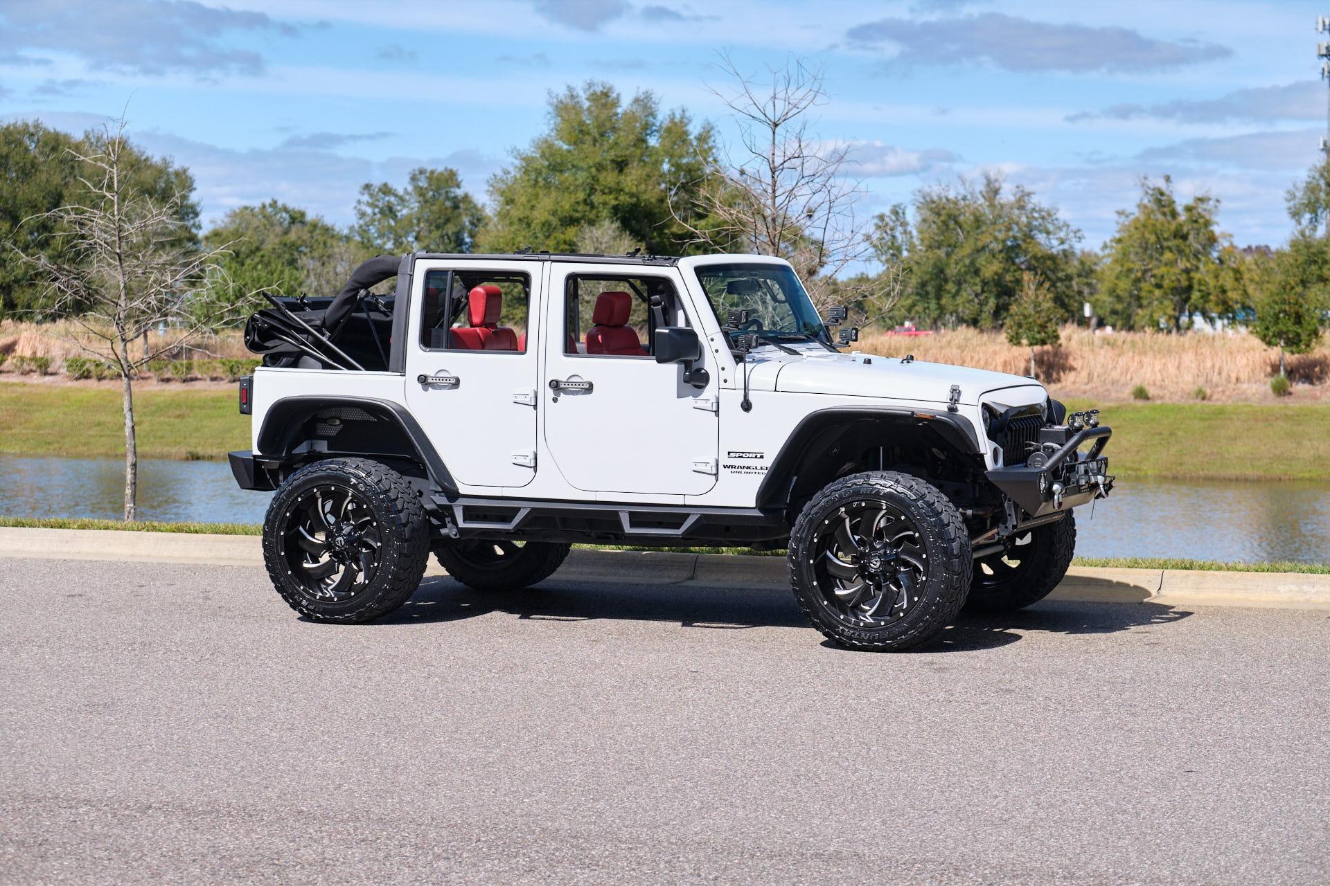 2015 Jeep Wrangler 45