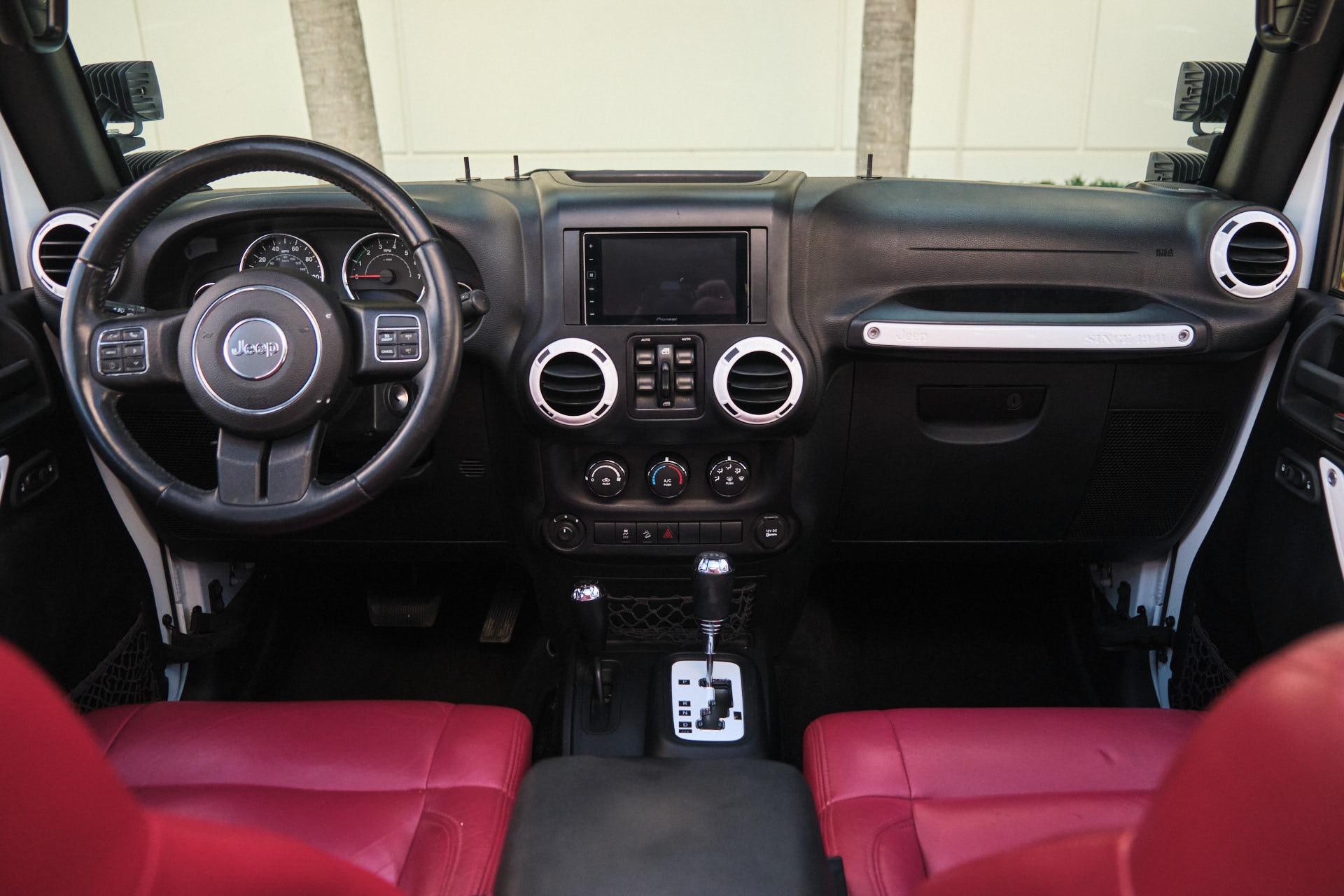 2015 Jeep Wrangler 108