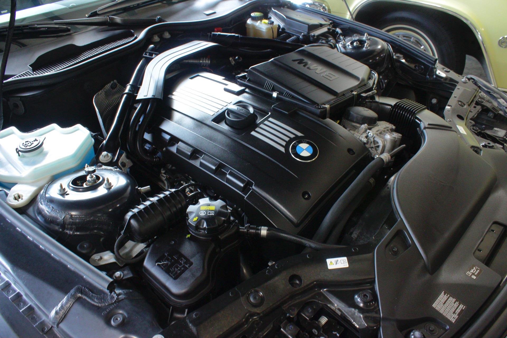 2016 BMW Z4 15