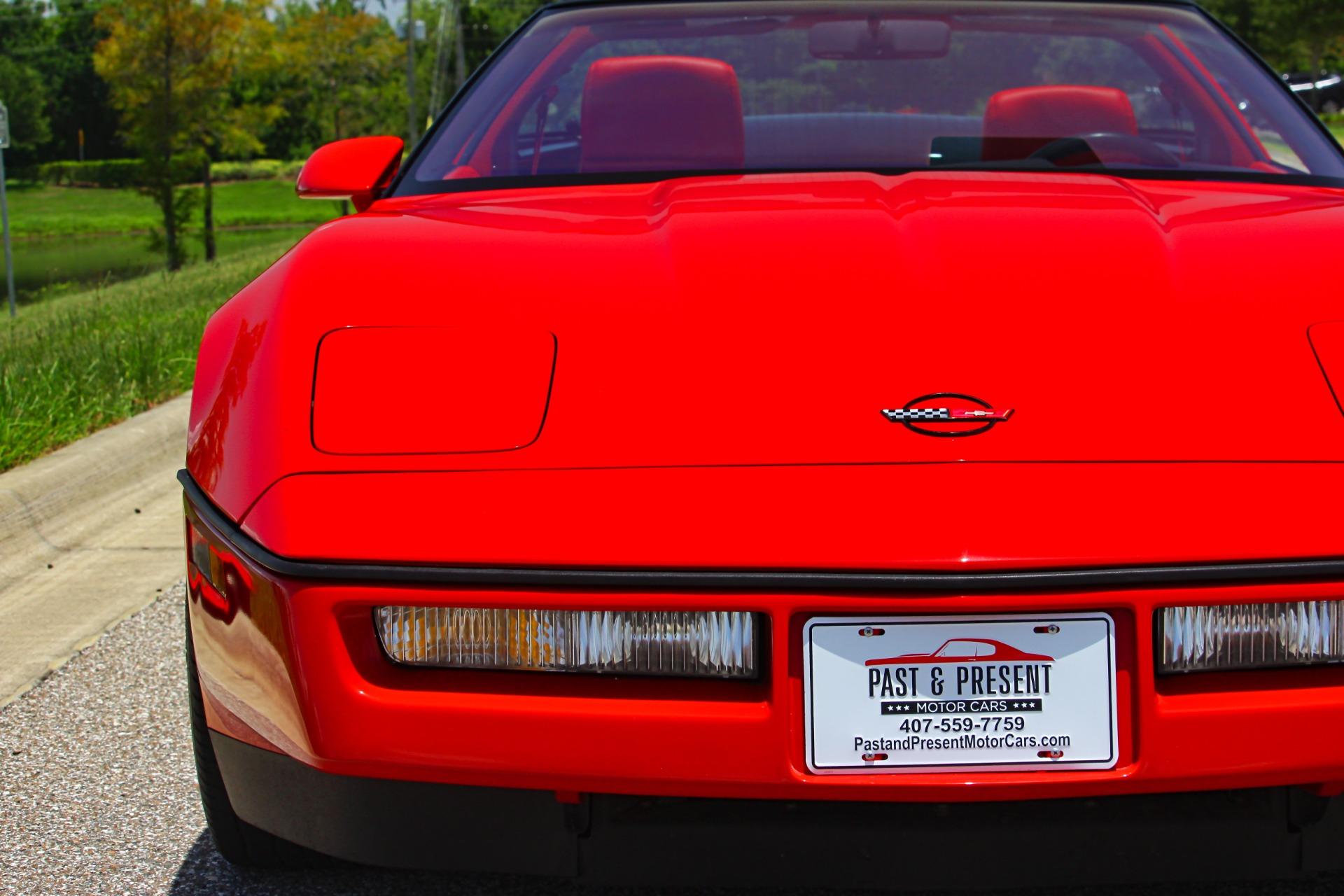 1990 Chevrolet Corvette ZR-1 31