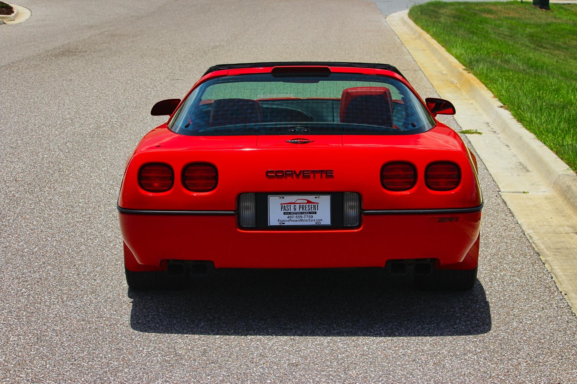 1990 Chevrolet Corvette ZR-1 4
