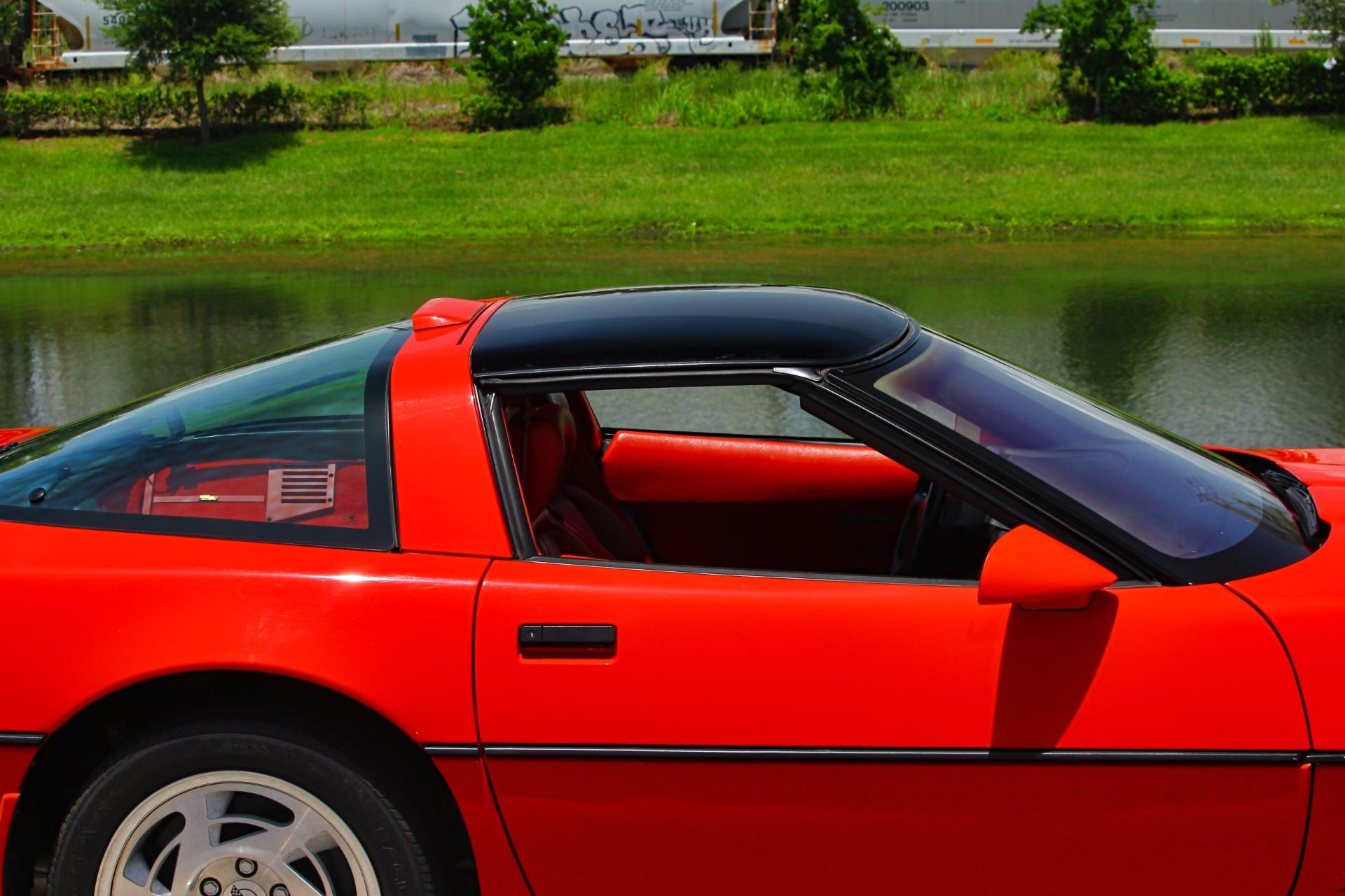 1990 Chevrolet Corvette ZR-1 51