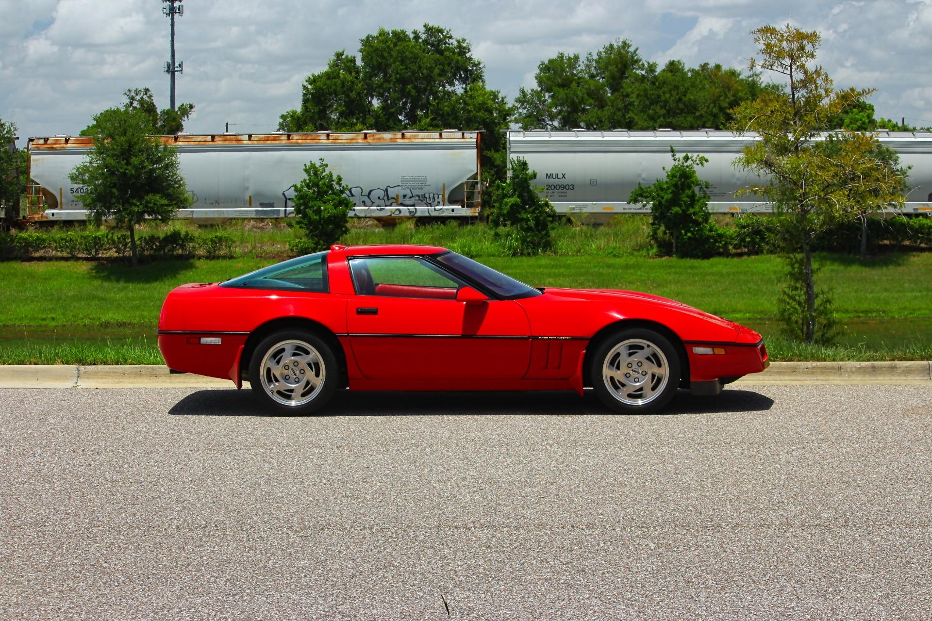 1990 Chevrolet Corvette ZR-1 65