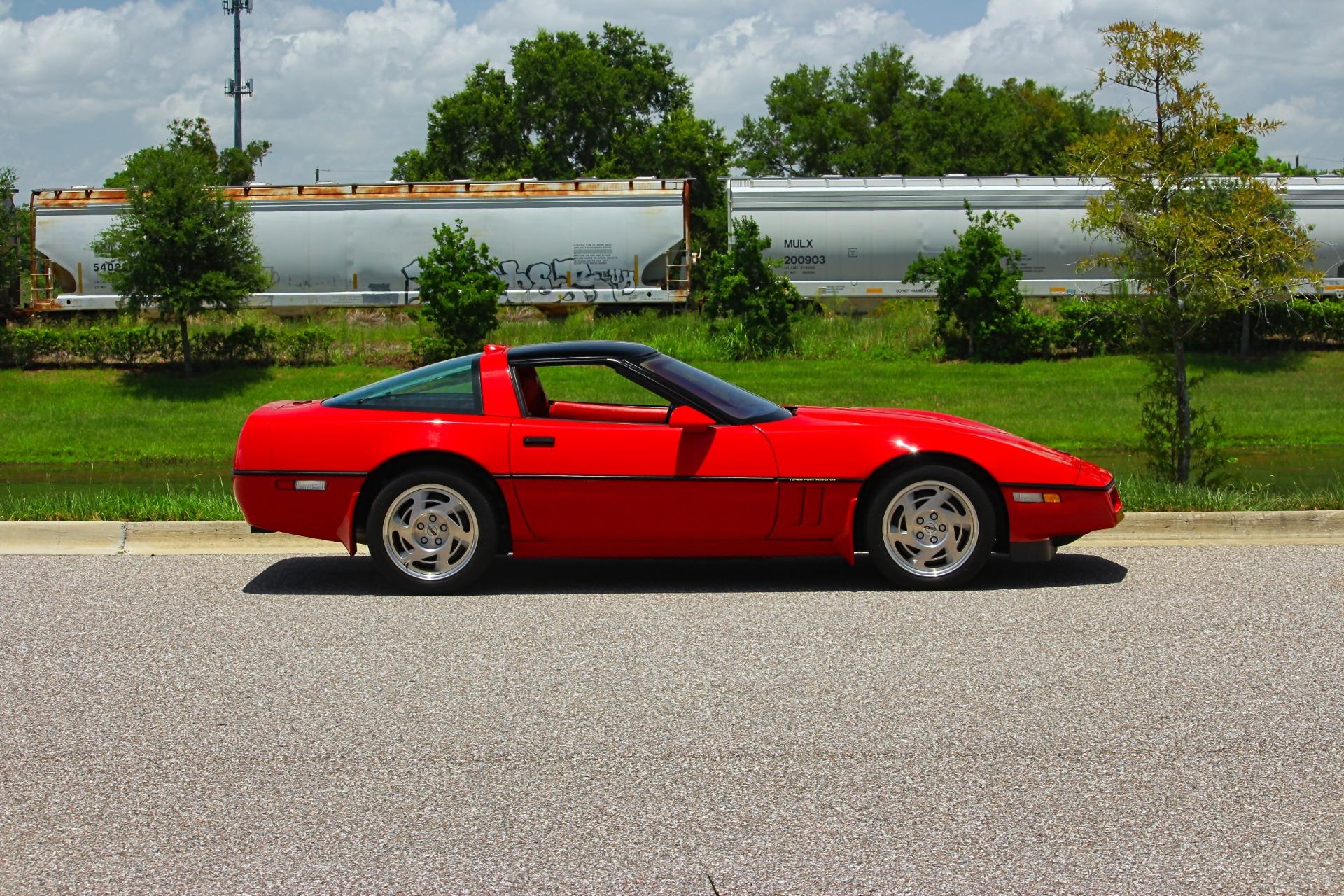 1990 Chevrolet Corvette ZR-1 48