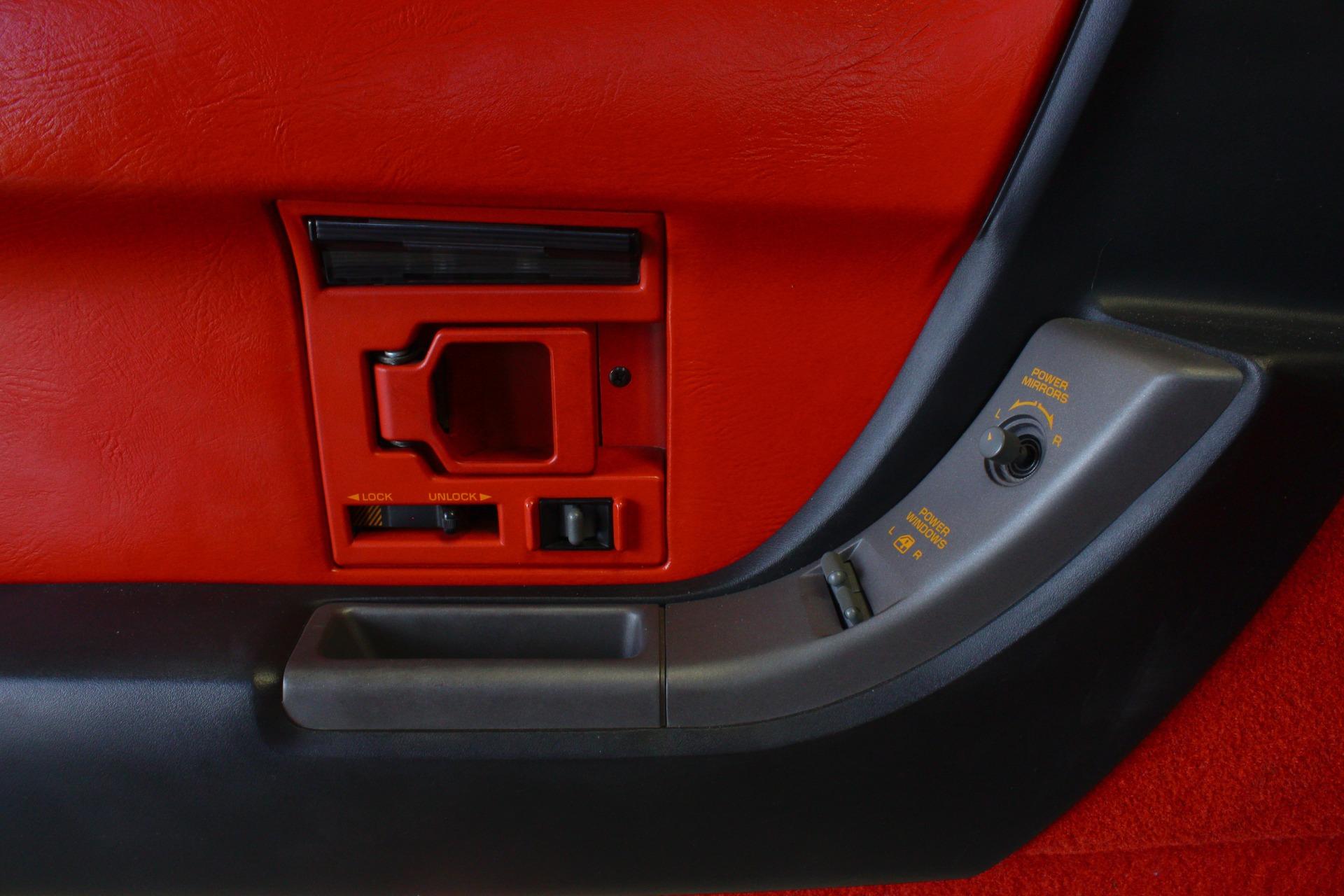 1990 Chevrolet Corvette ZR-1 73
