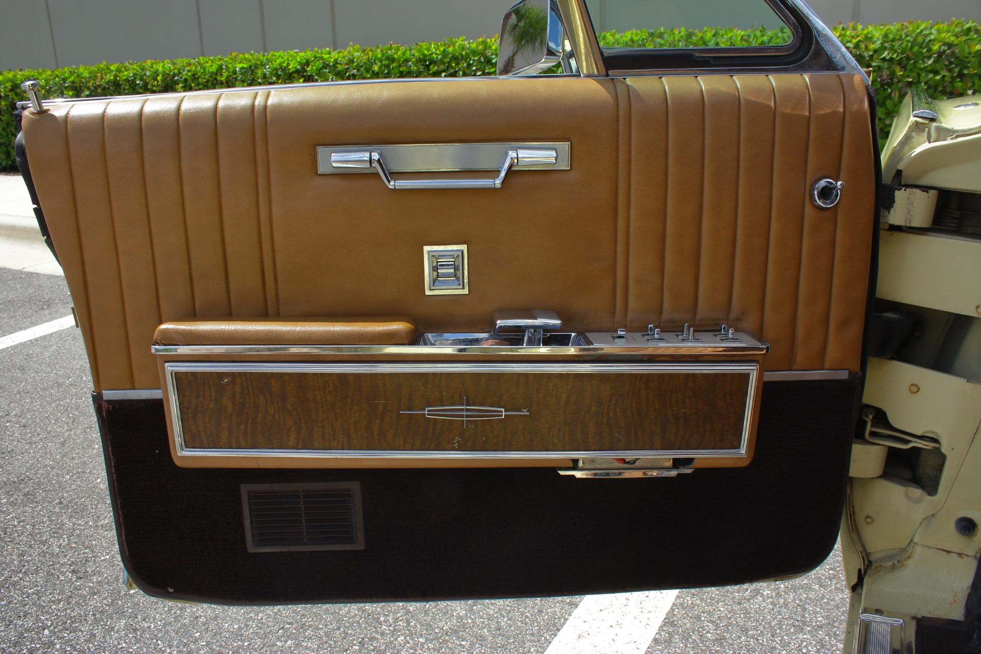 1967 Lincoln Continental 51