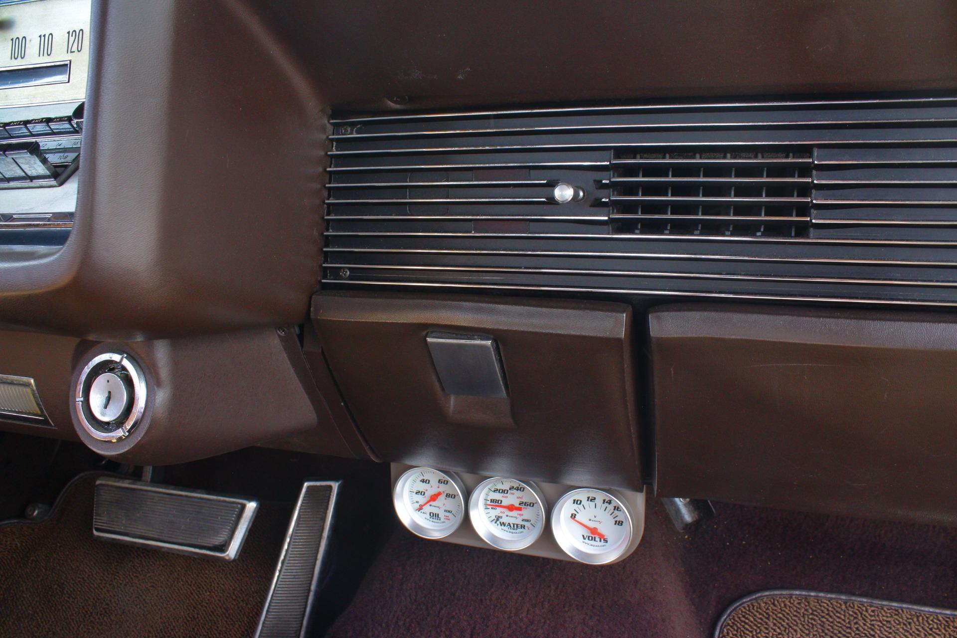 1967 Lincoln Continental 71