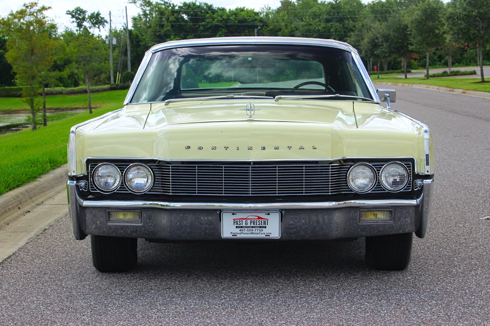 1967 Lincoln Continental 8