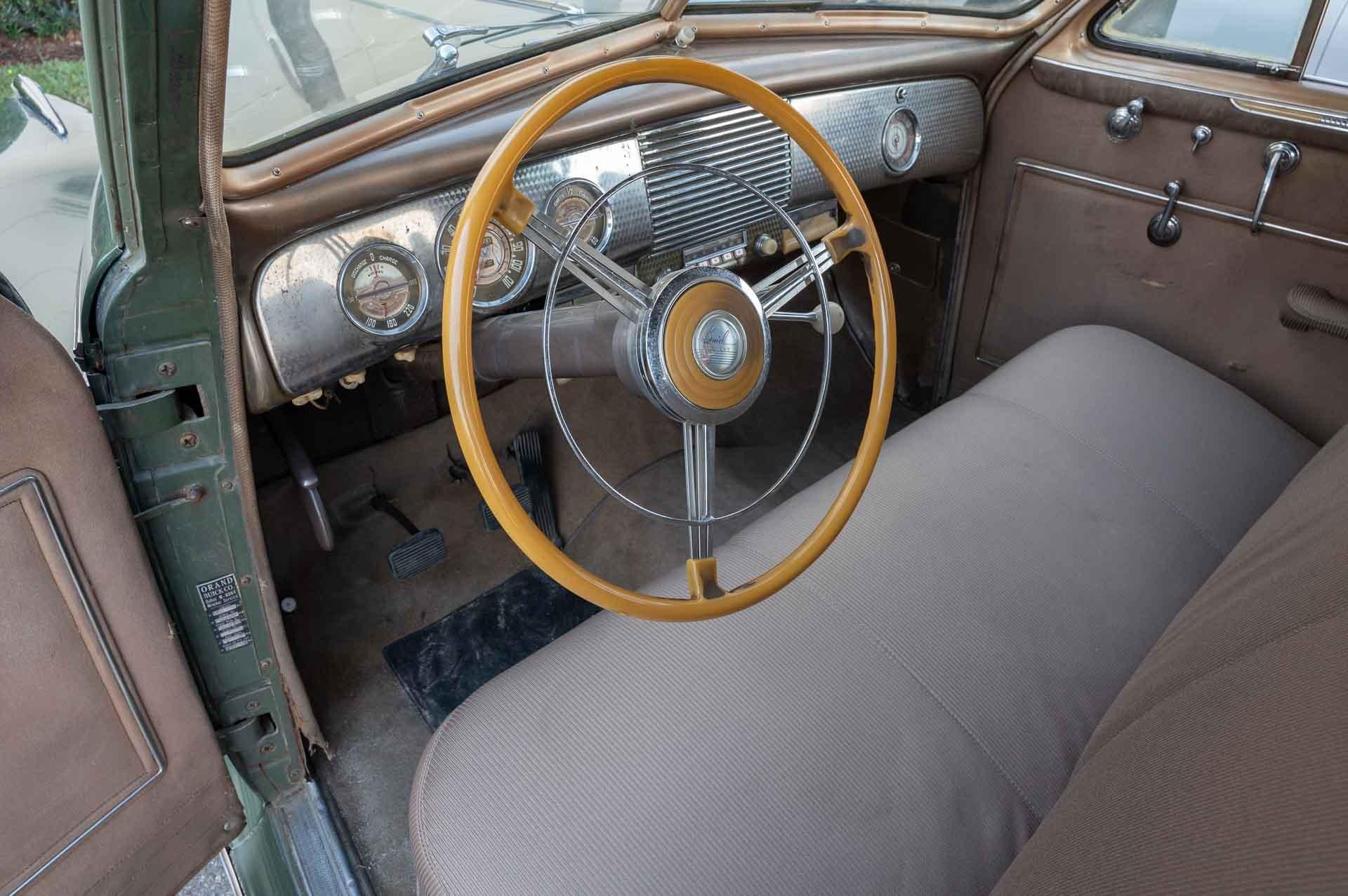 1940 Buick Roadmaster 13